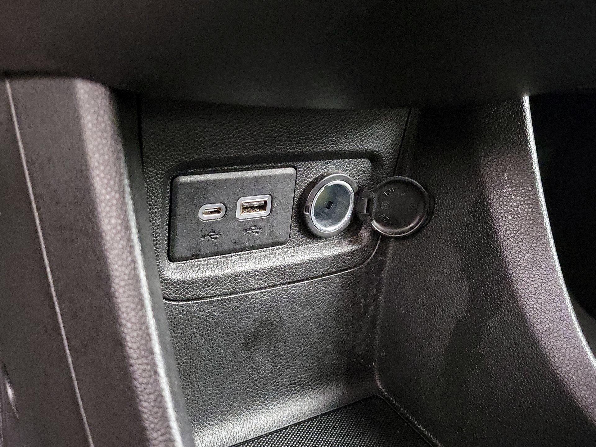Thumbnail: 2020 Chevrolet Spark - 18