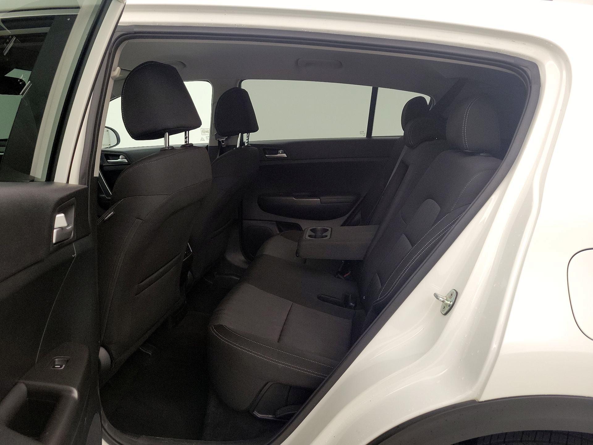 Thumbnail: 2021 Kia Sportage - 19