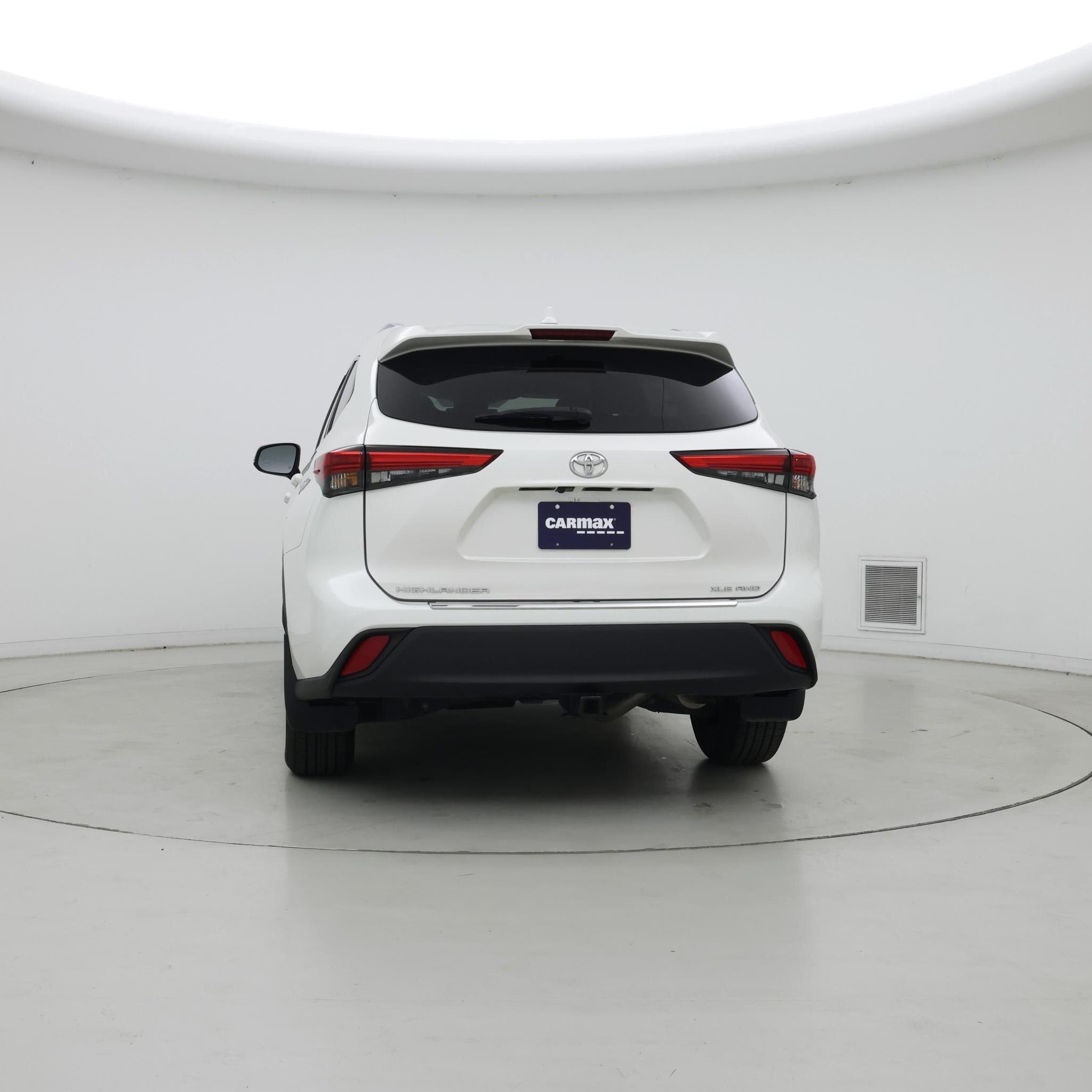 Thumbnail: 2020 Toyota Highlander - 6