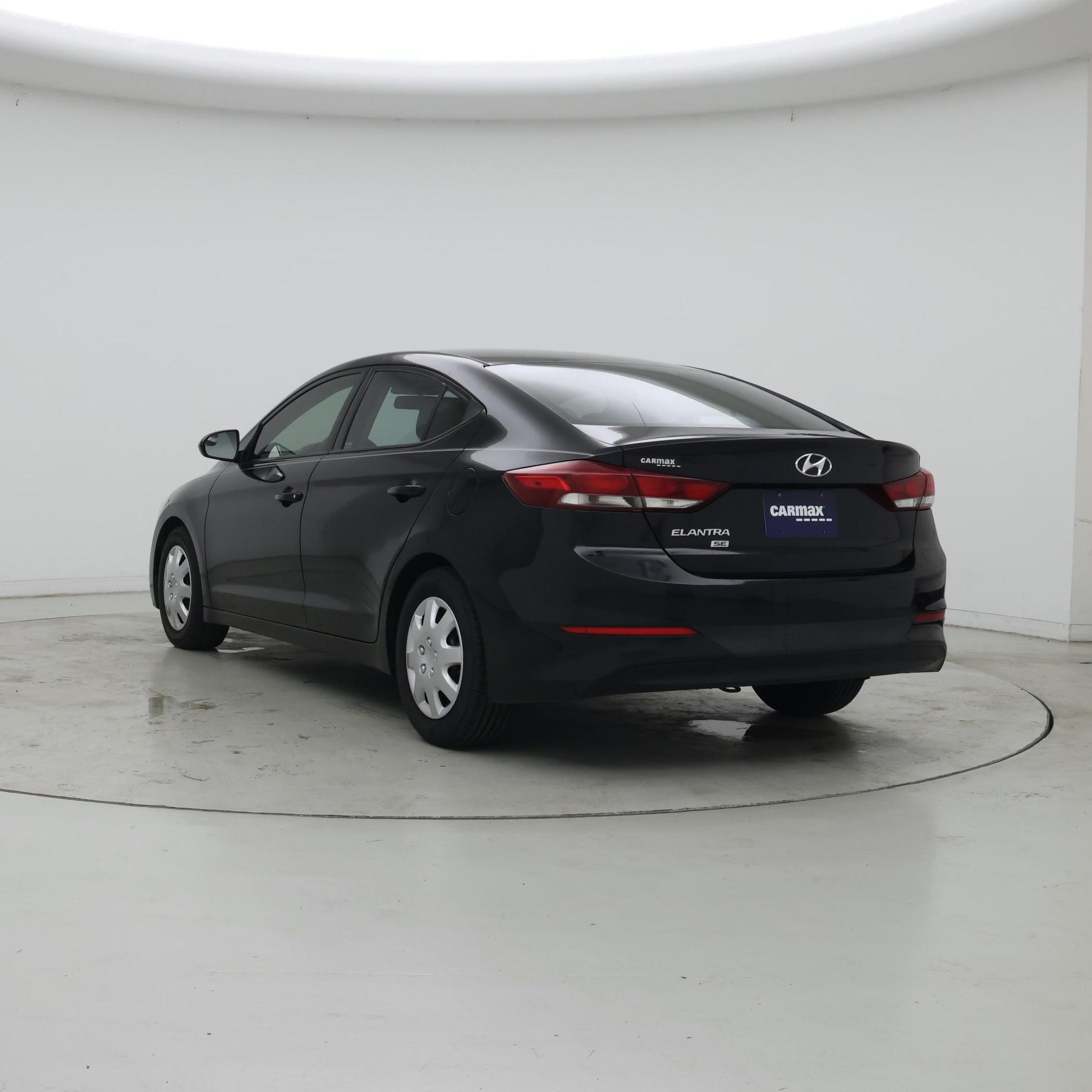Thumbnail: 2018 Hyundai Elantra - 2