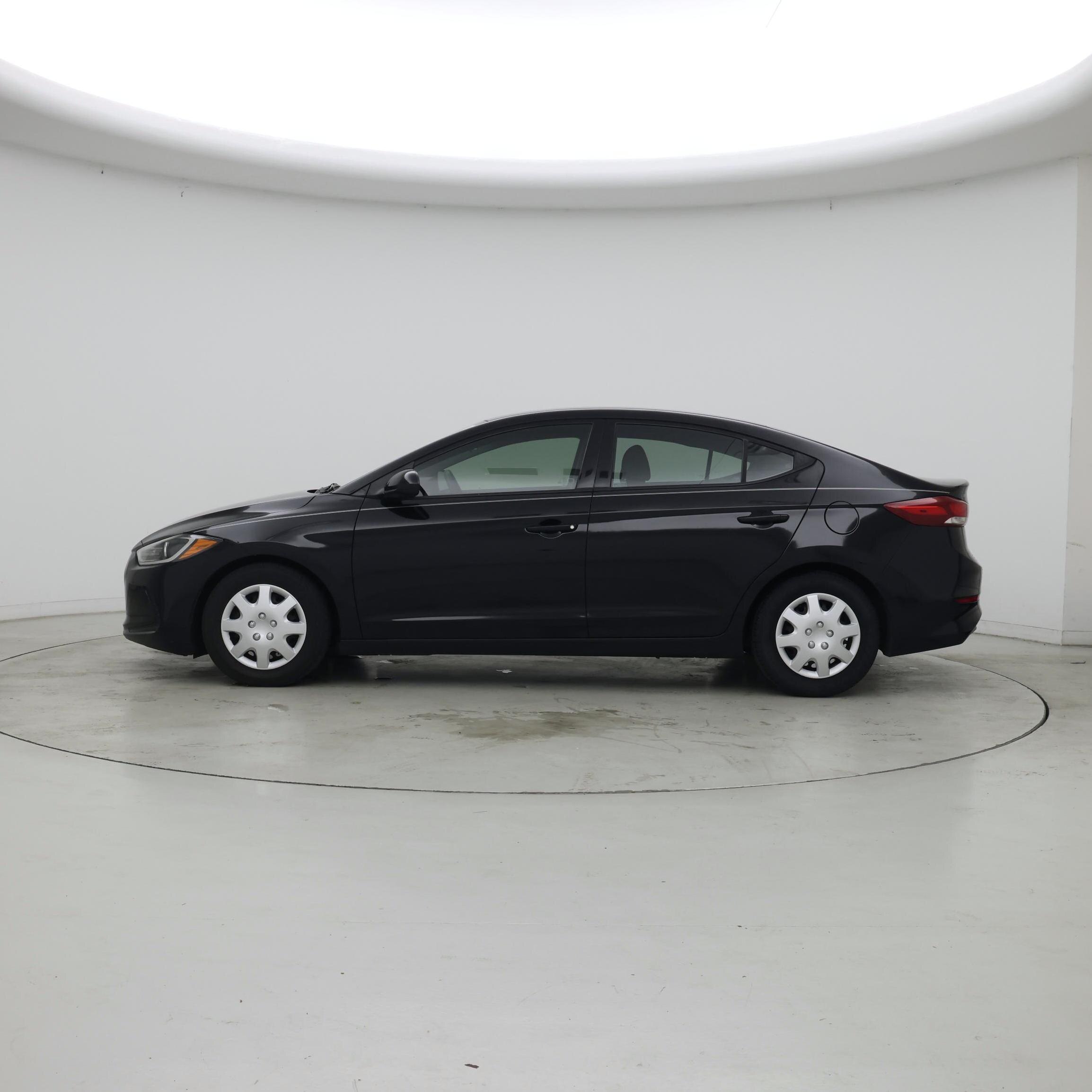 Thumbnail: 2018 Hyundai Elantra - 3