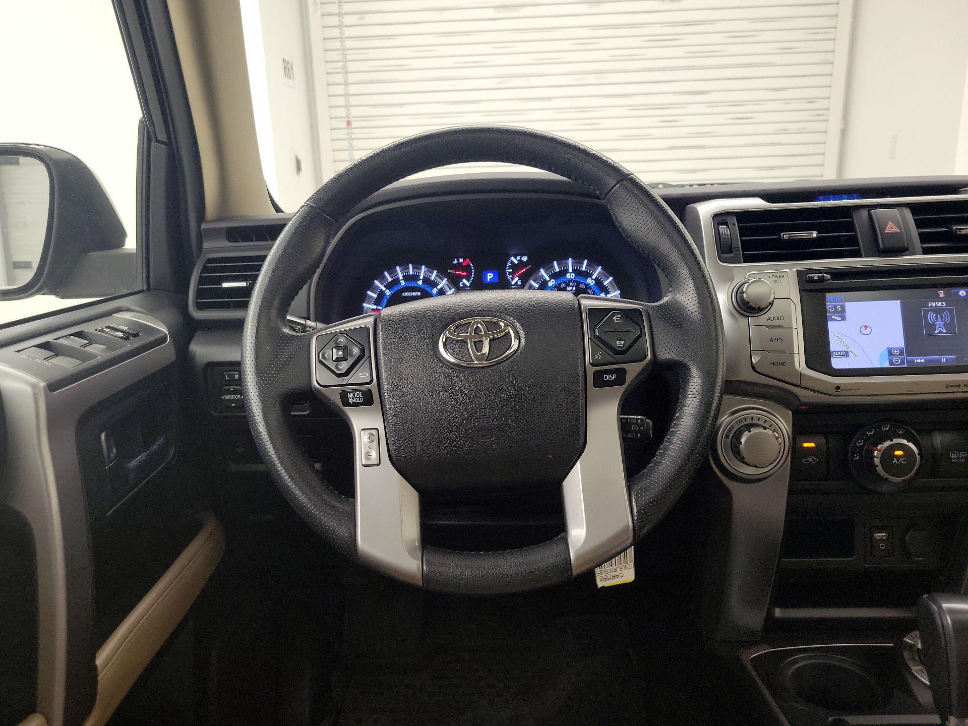 Thumbnail: 2019 Toyota 4Runner - 10