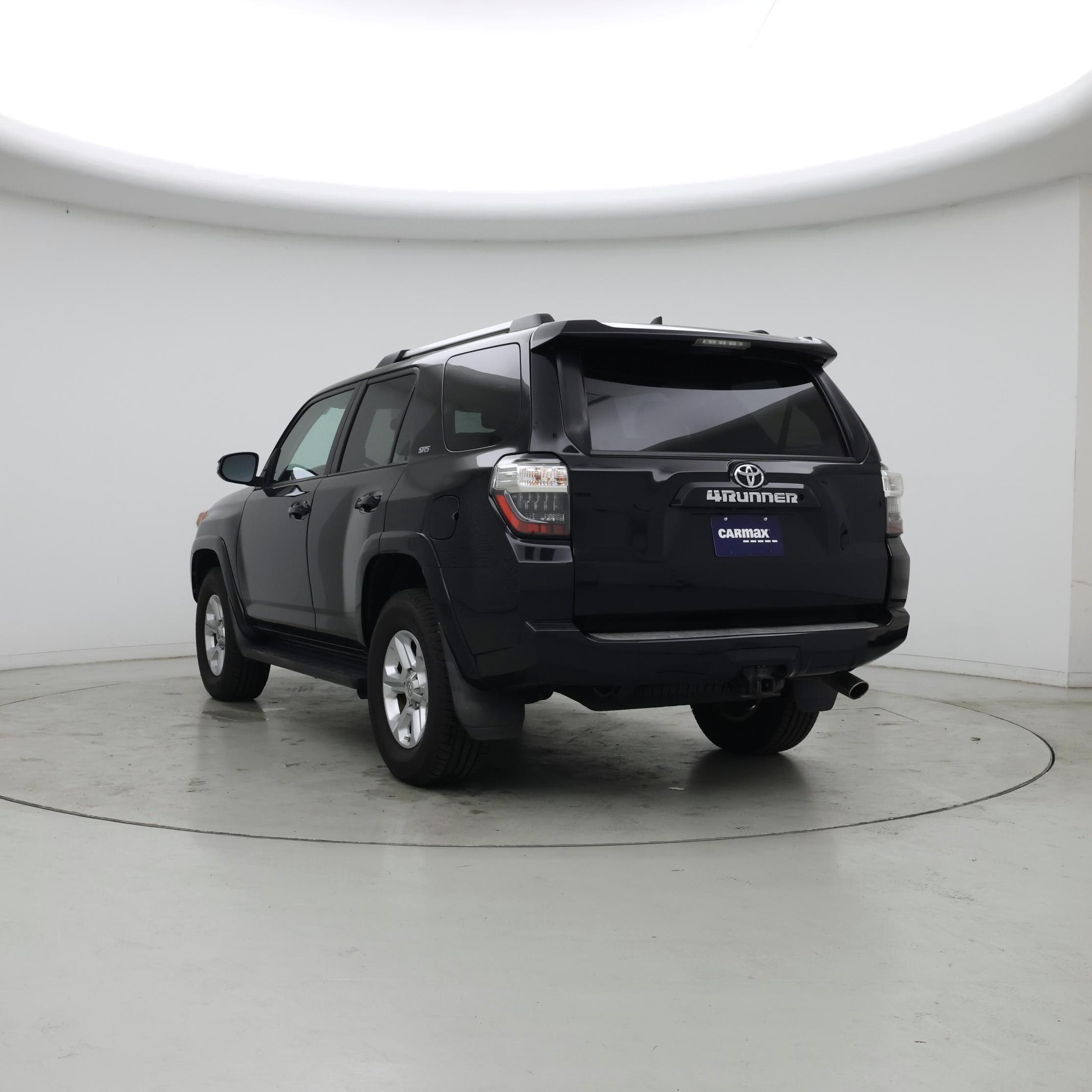 Thumbnail: 2019 Toyota 4Runner - 2