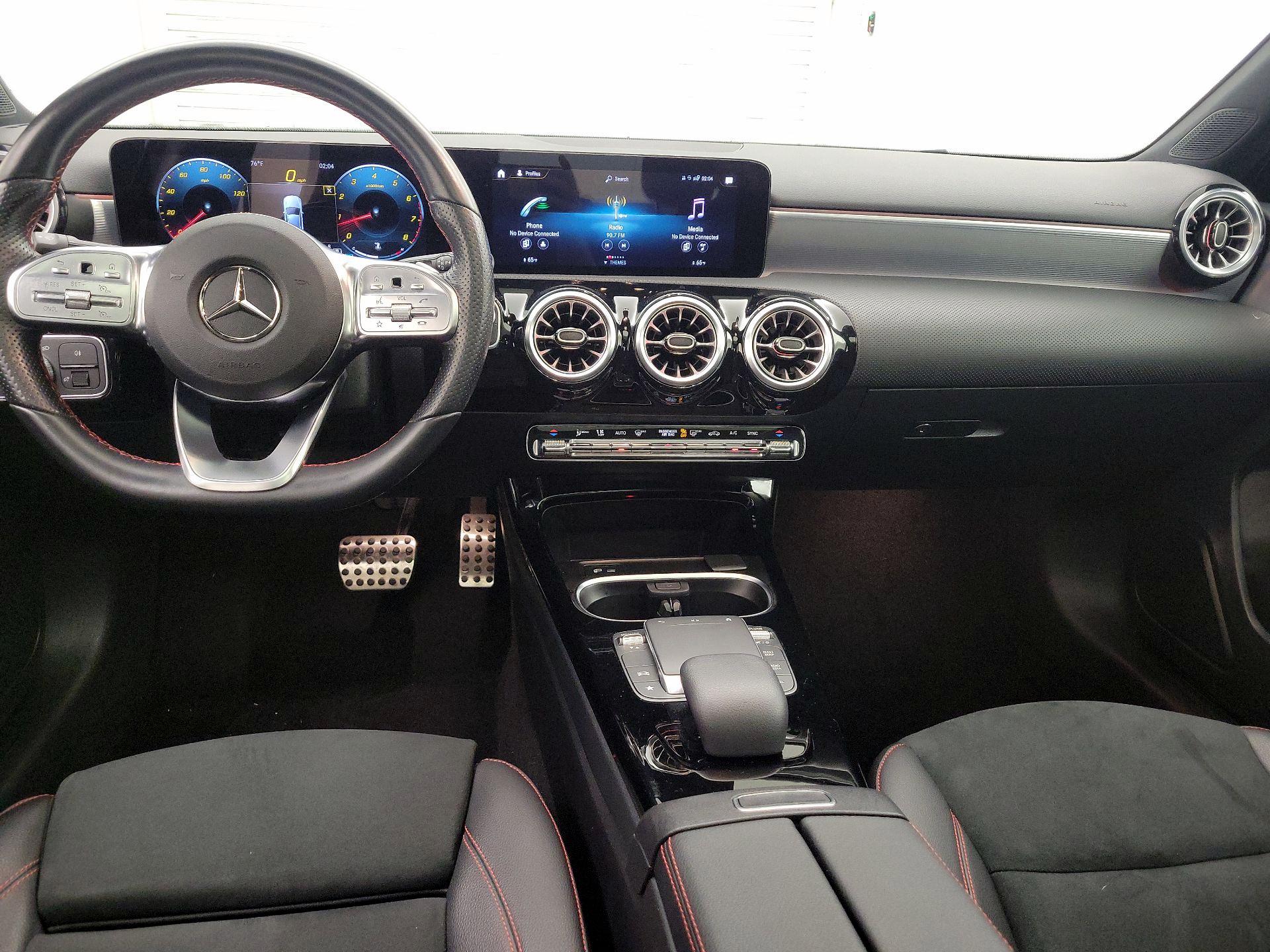 Thumbnail: 2022 Mercedes-Benz A-Class - 9