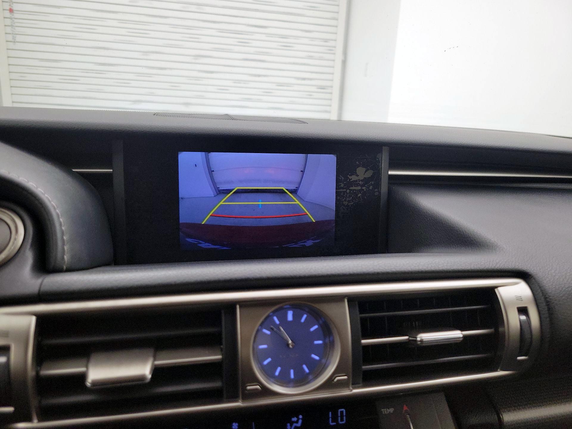 Thumbnail: 2015 Lexus IS - 14