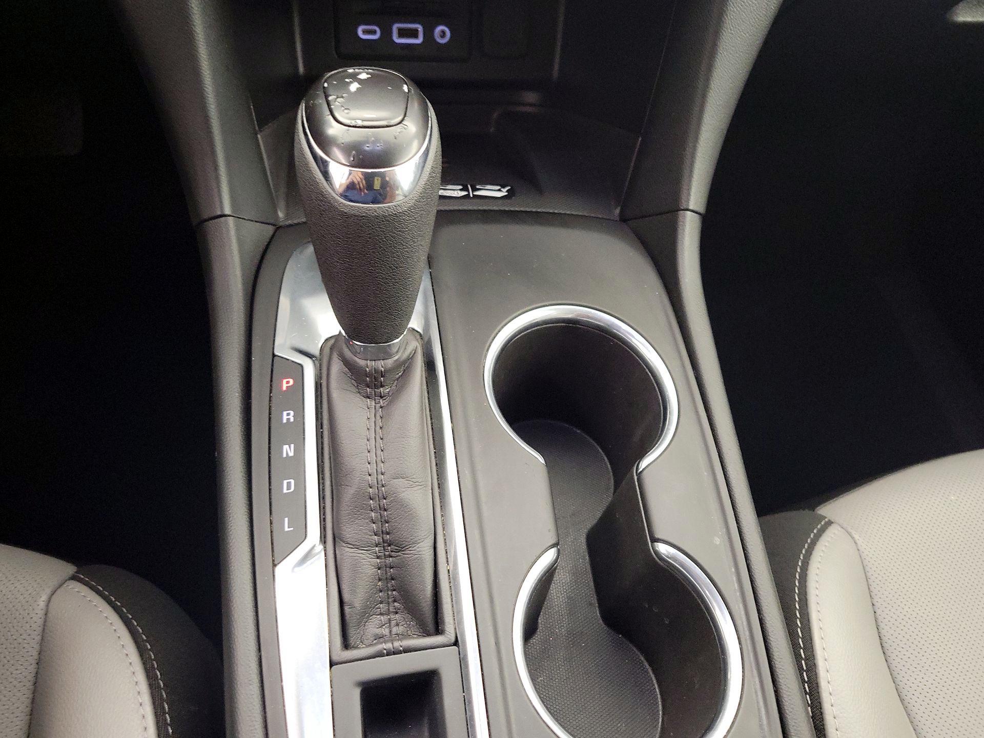 Thumbnail: 2020 Chevrolet Equinox - 18