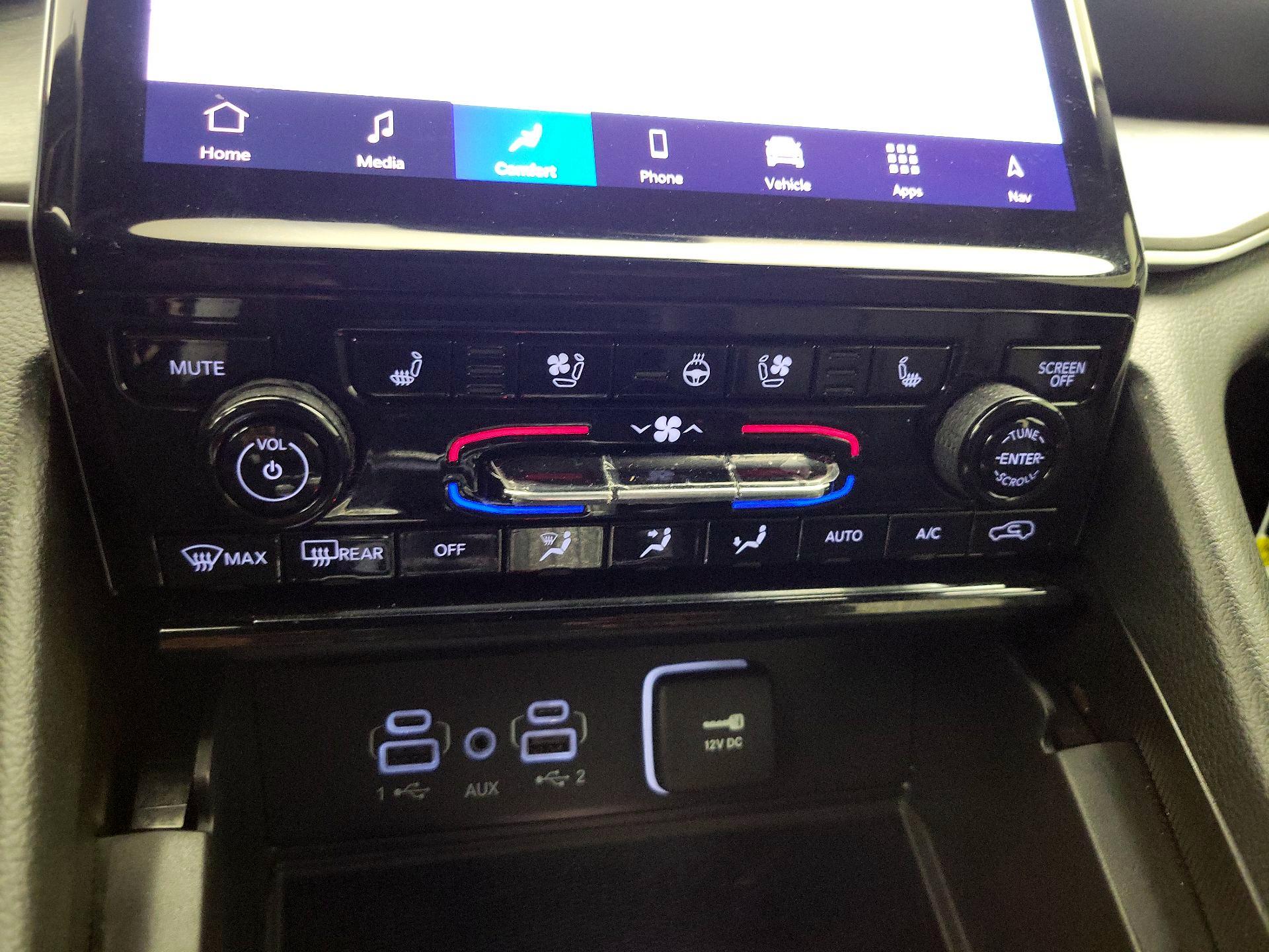 Thumbnail: 2024 Jeep Grand Cherokee - 17