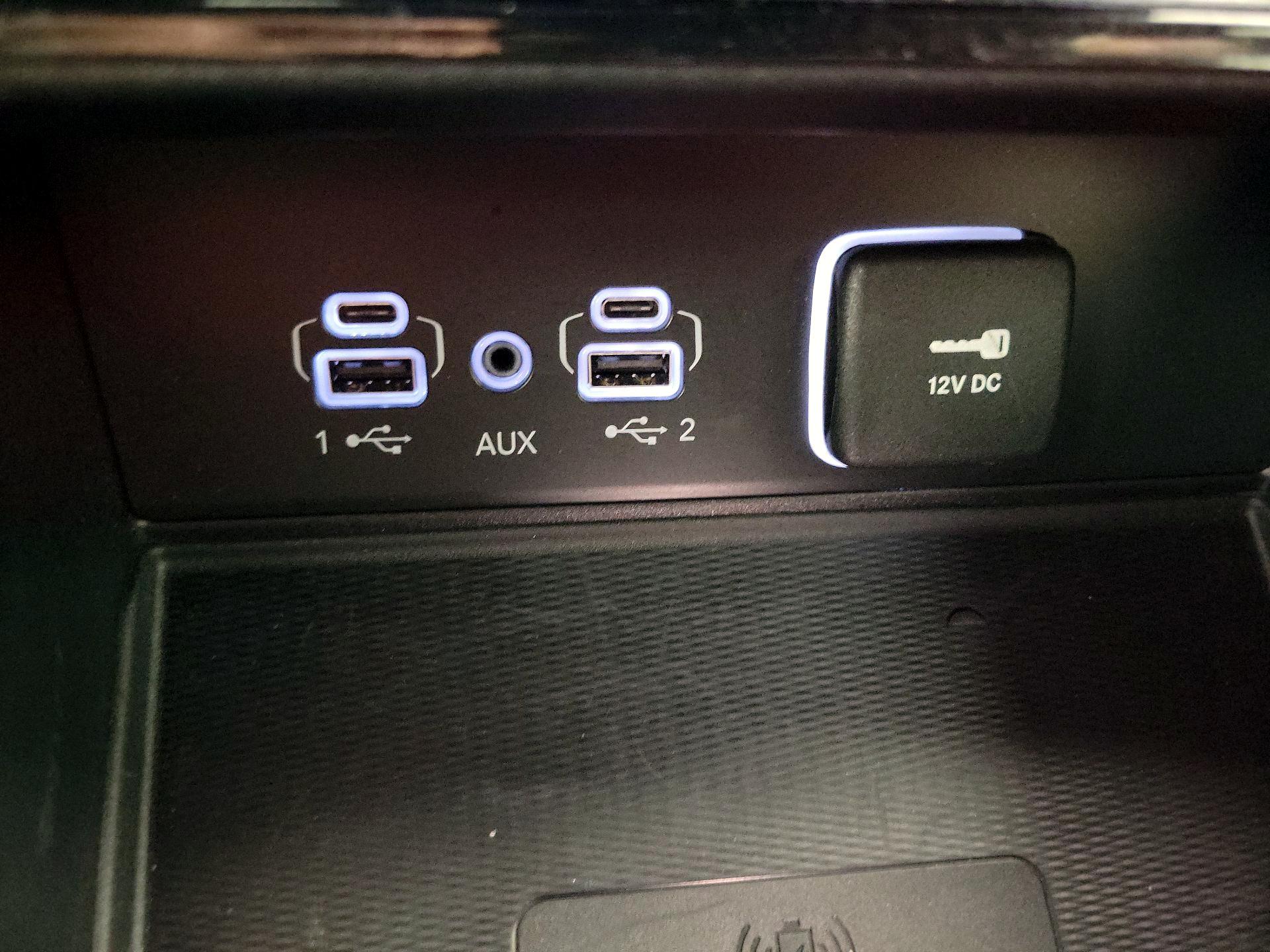 Thumbnail: 2024 Jeep Grand Cherokee - 19