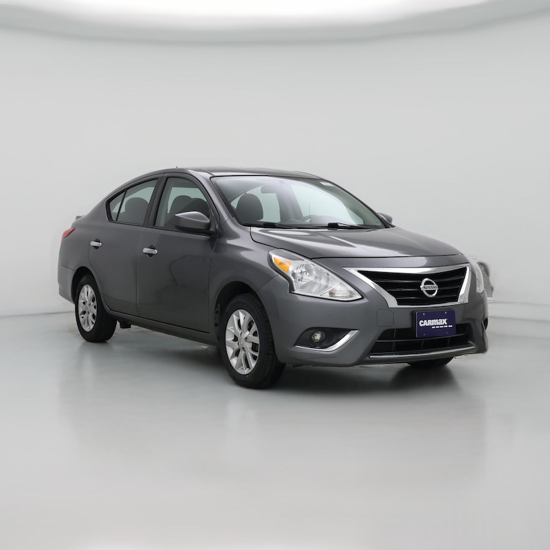 2018 Nissan Versa SV