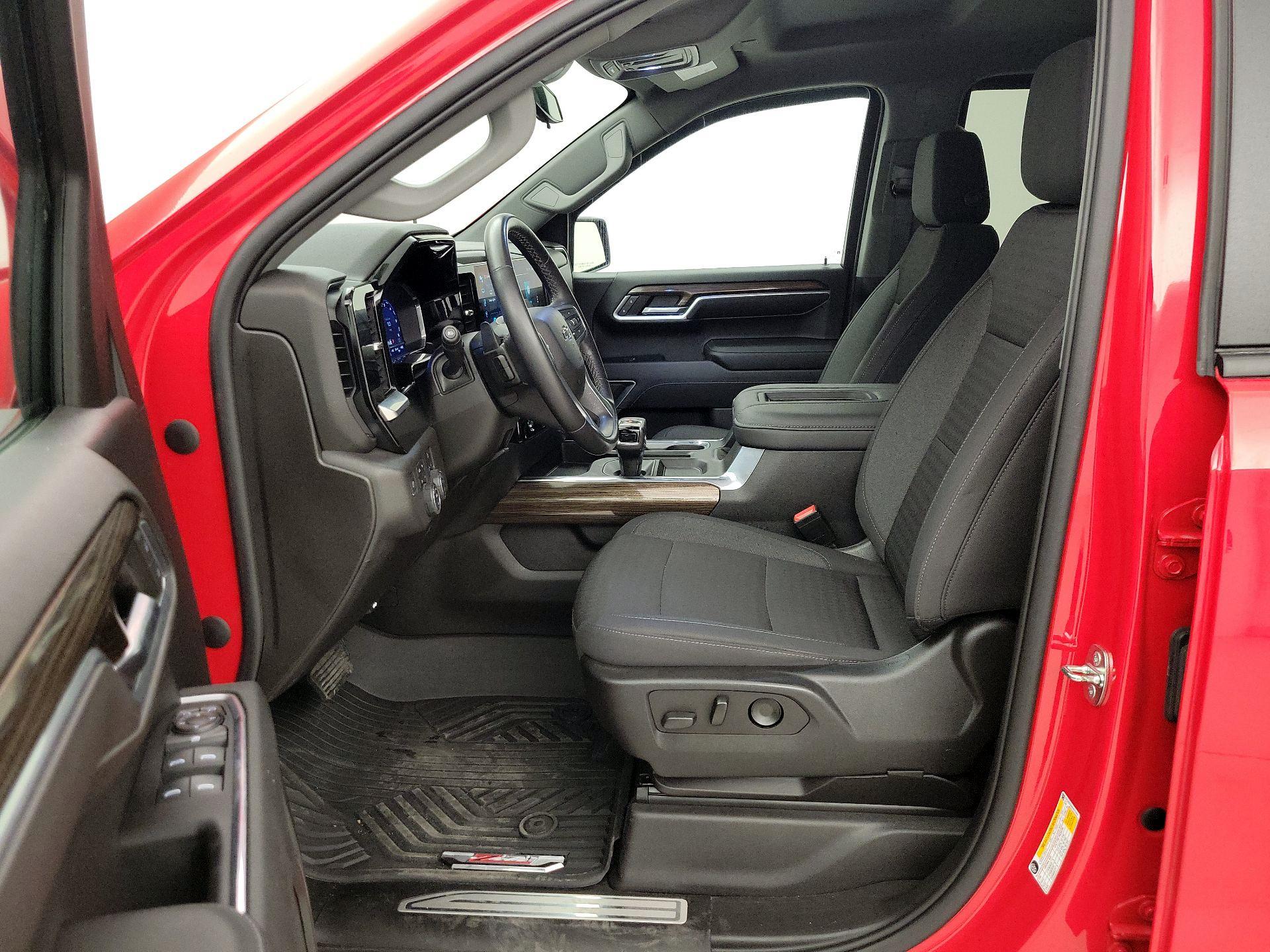 Thumbnail: 2022 Chevrolet Silverado 1500 - 11