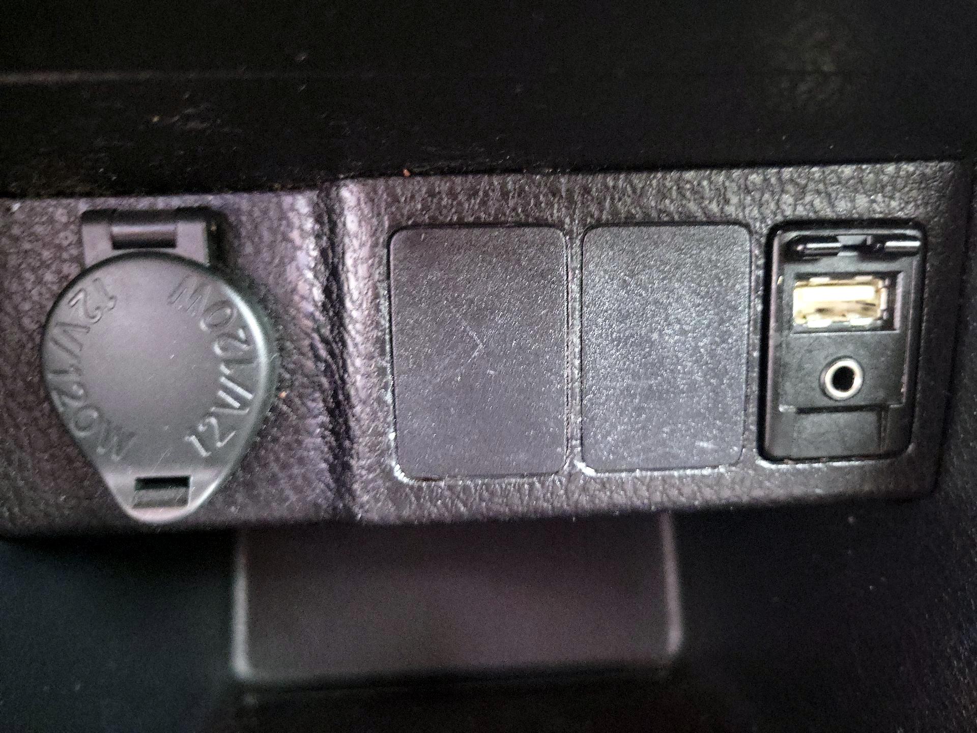 Thumbnail: 2018 Toyota Corolla - 18