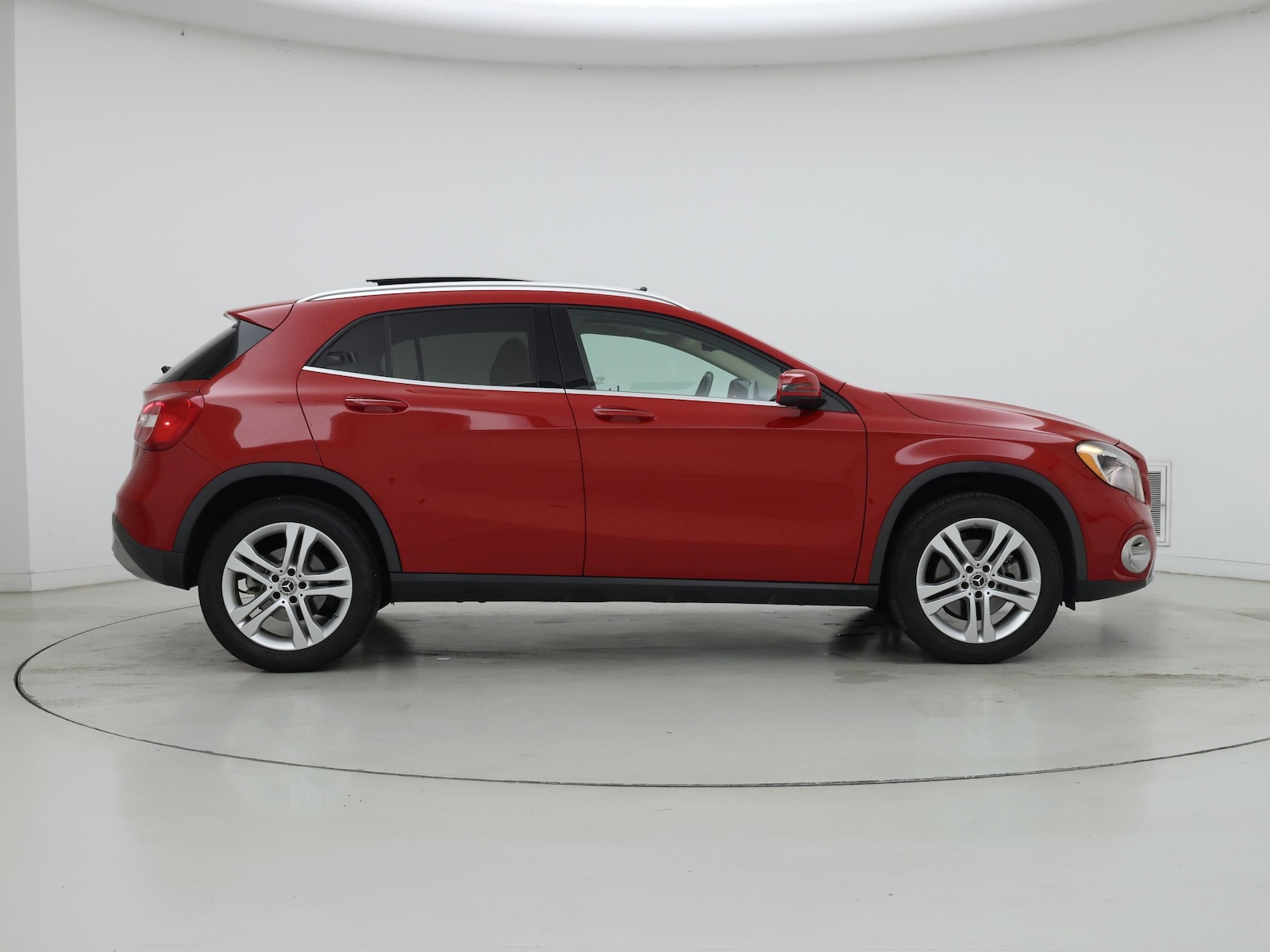 2019 Mercedes-Benz GLA-Class GLA250 - Photo 8