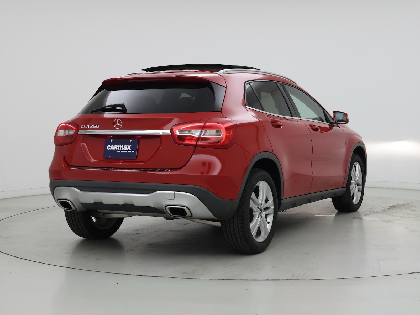2019 Mercedes-Benz GLA-Class GLA250 - Photo 9