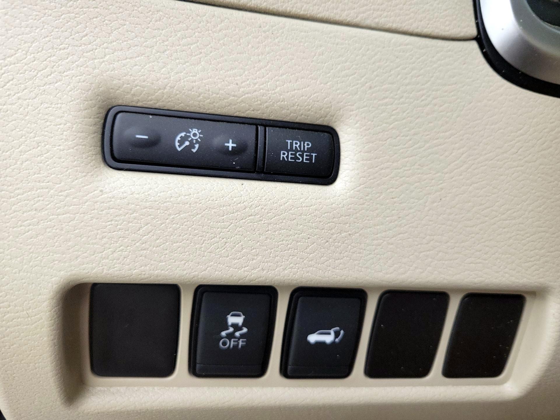 Thumbnail: 2017 Nissan Murano - 13