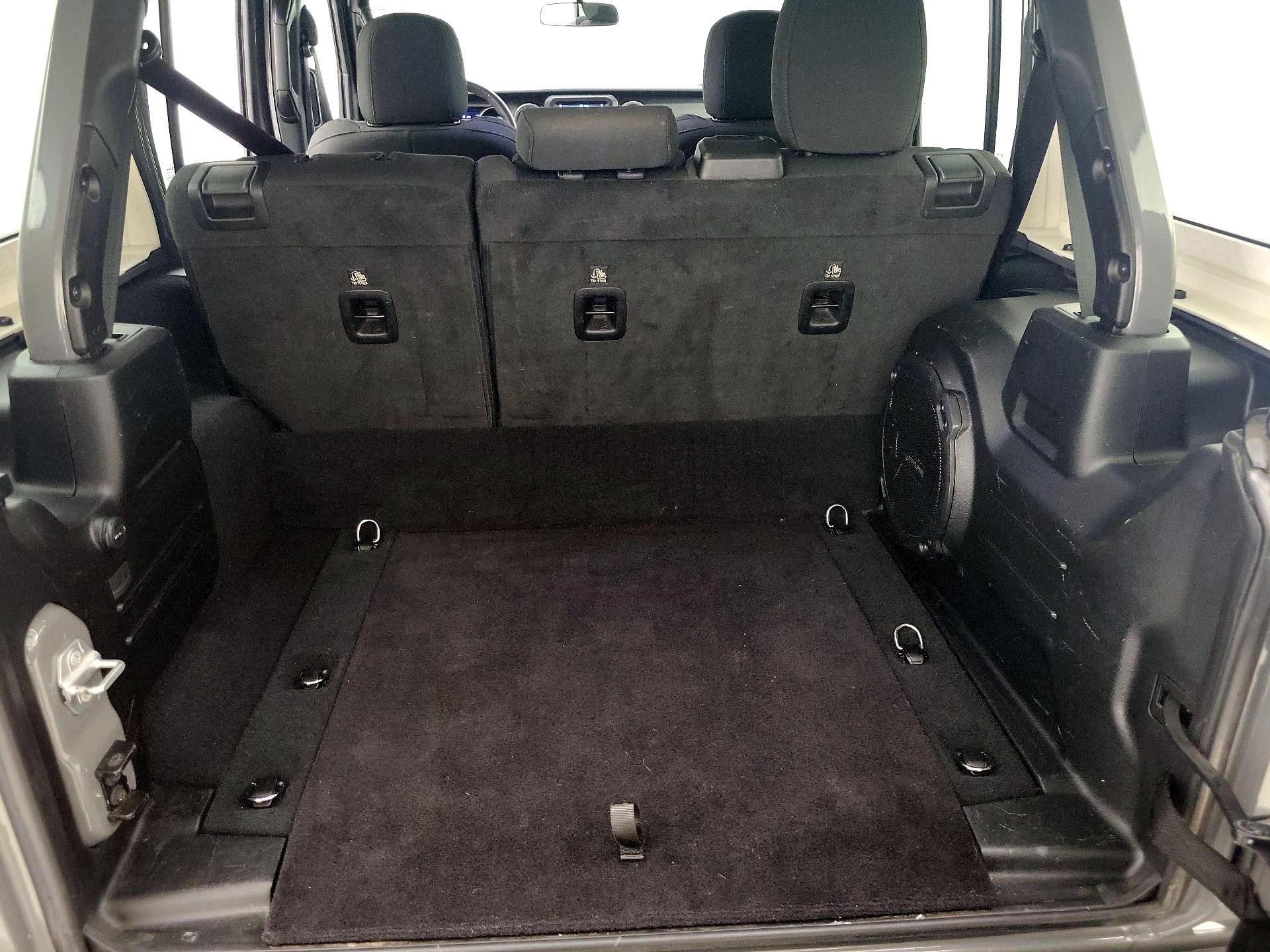 Thumbnail: 2023 Jeep Wrangler - 20