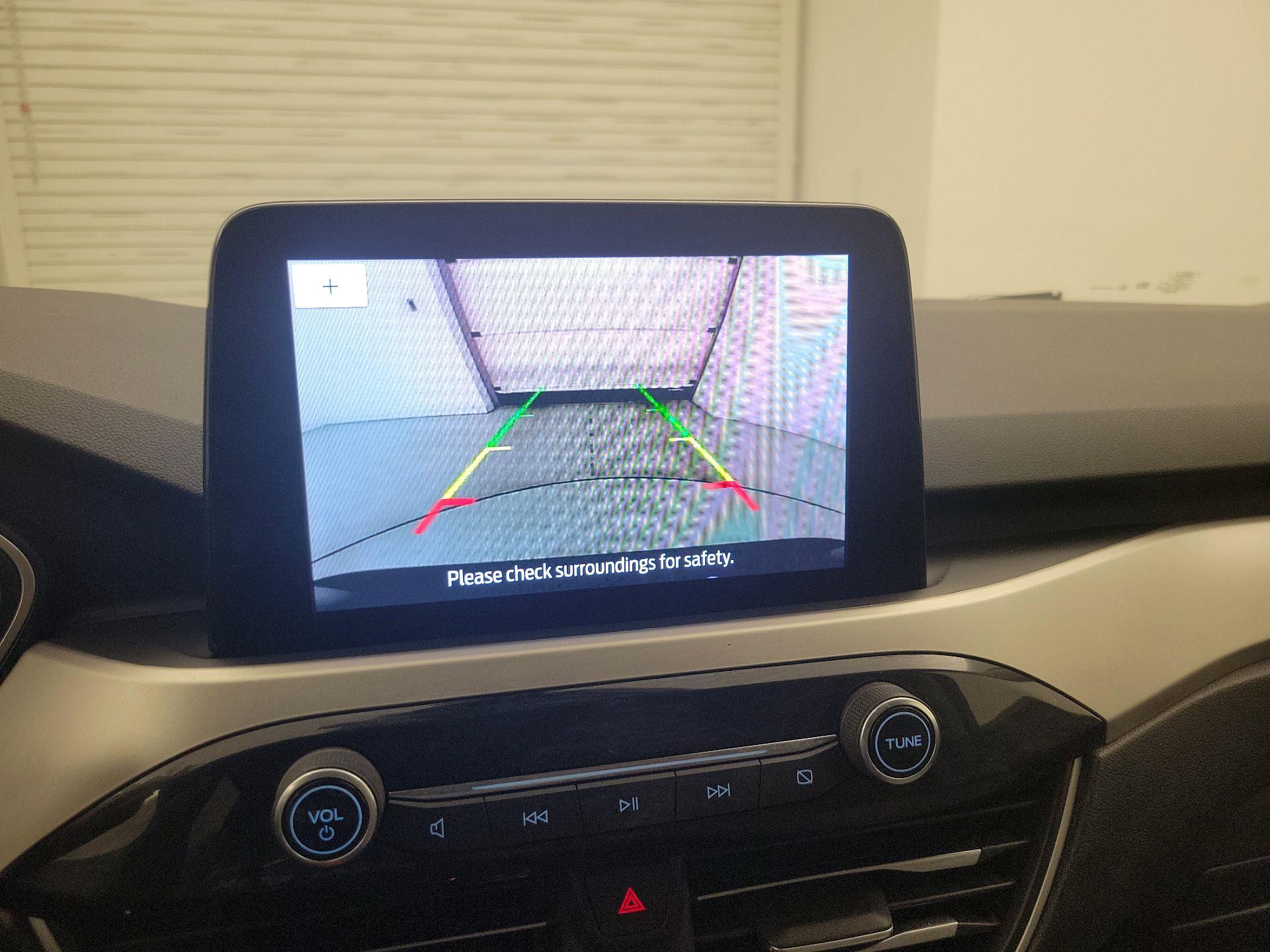 Thumbnail: 2020 Ford Escape - 15