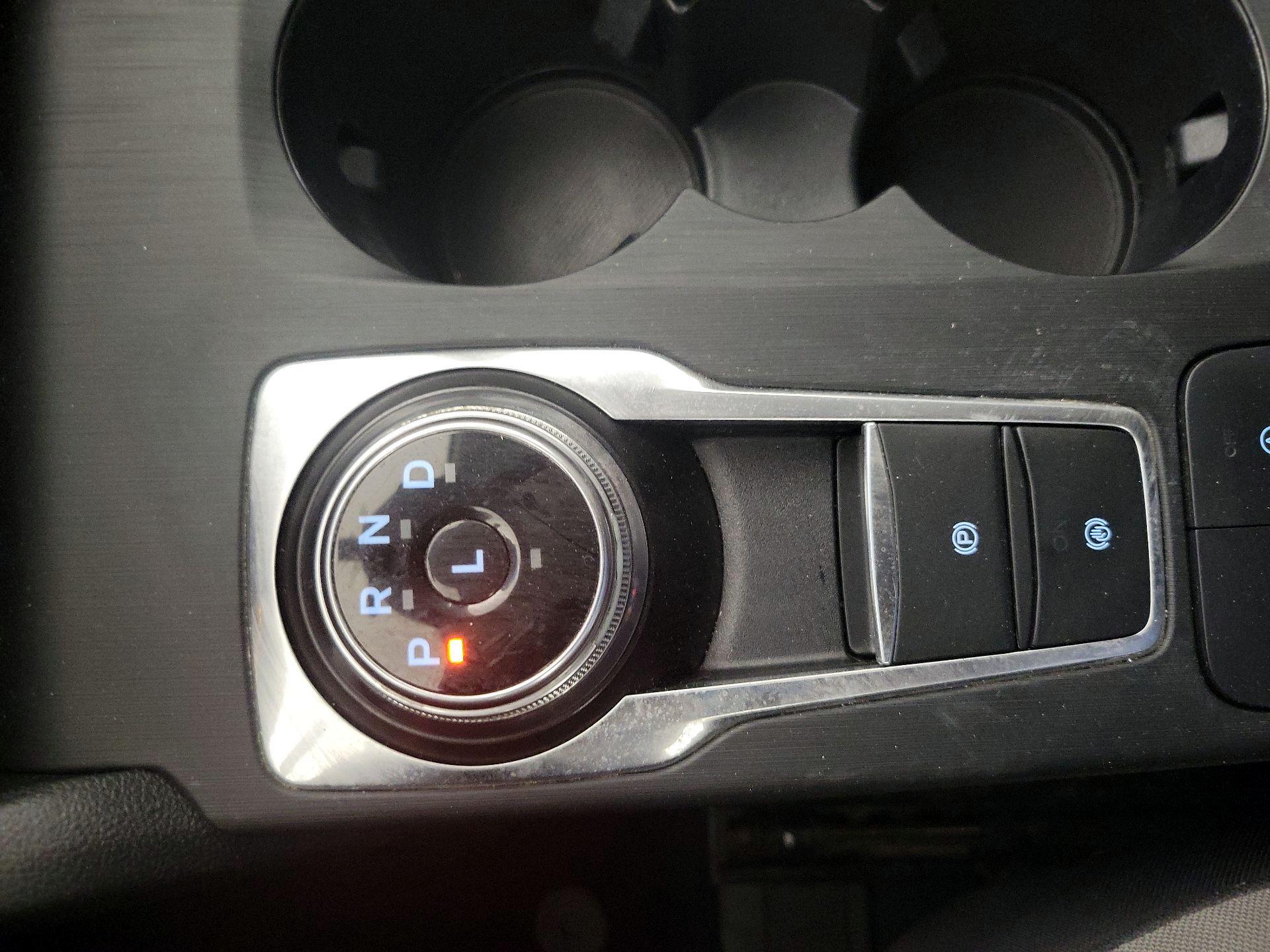 Thumbnail: 2020 Ford Escape - 18