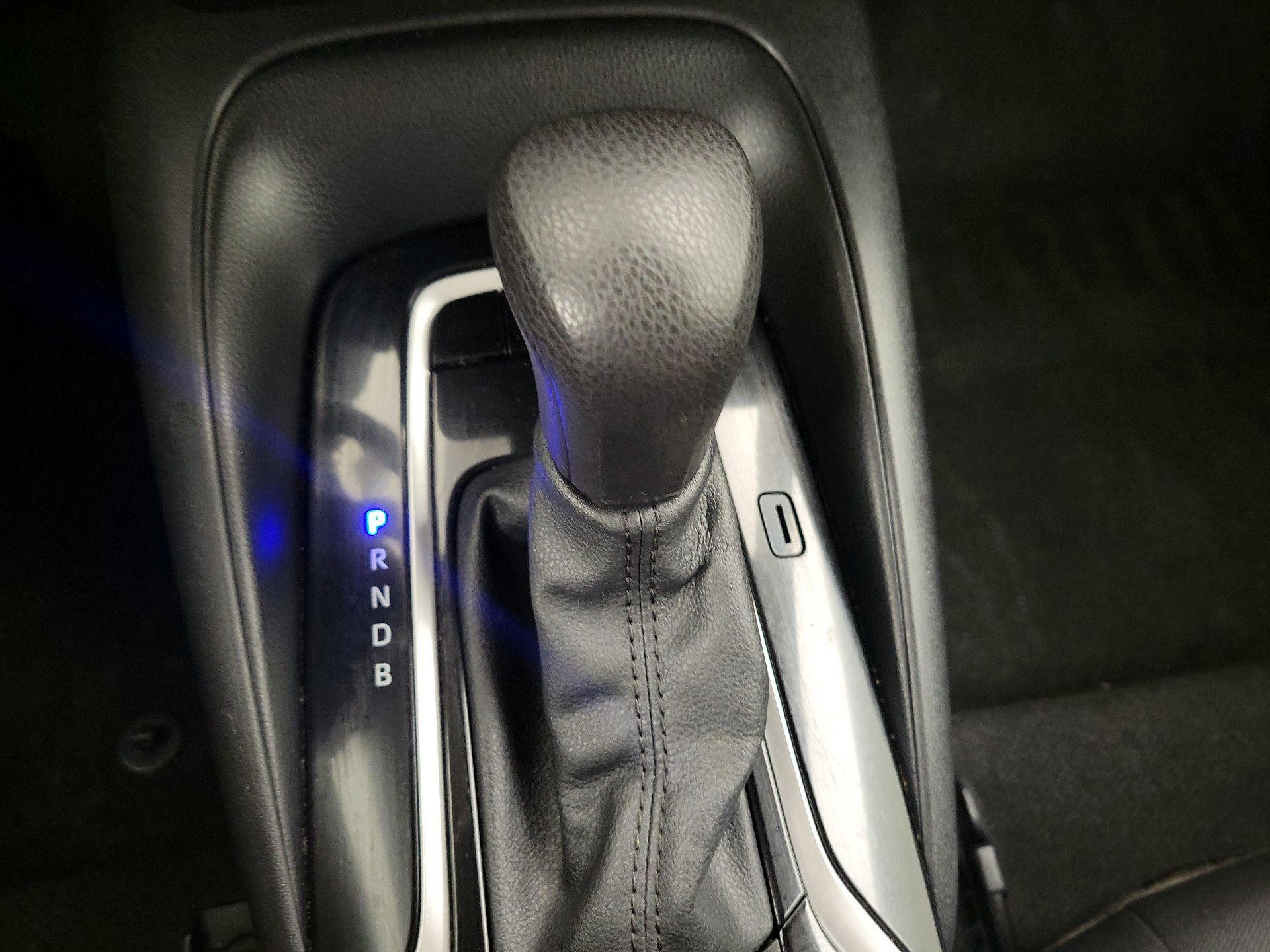 Thumbnail: 2022 Toyota Corolla - 17