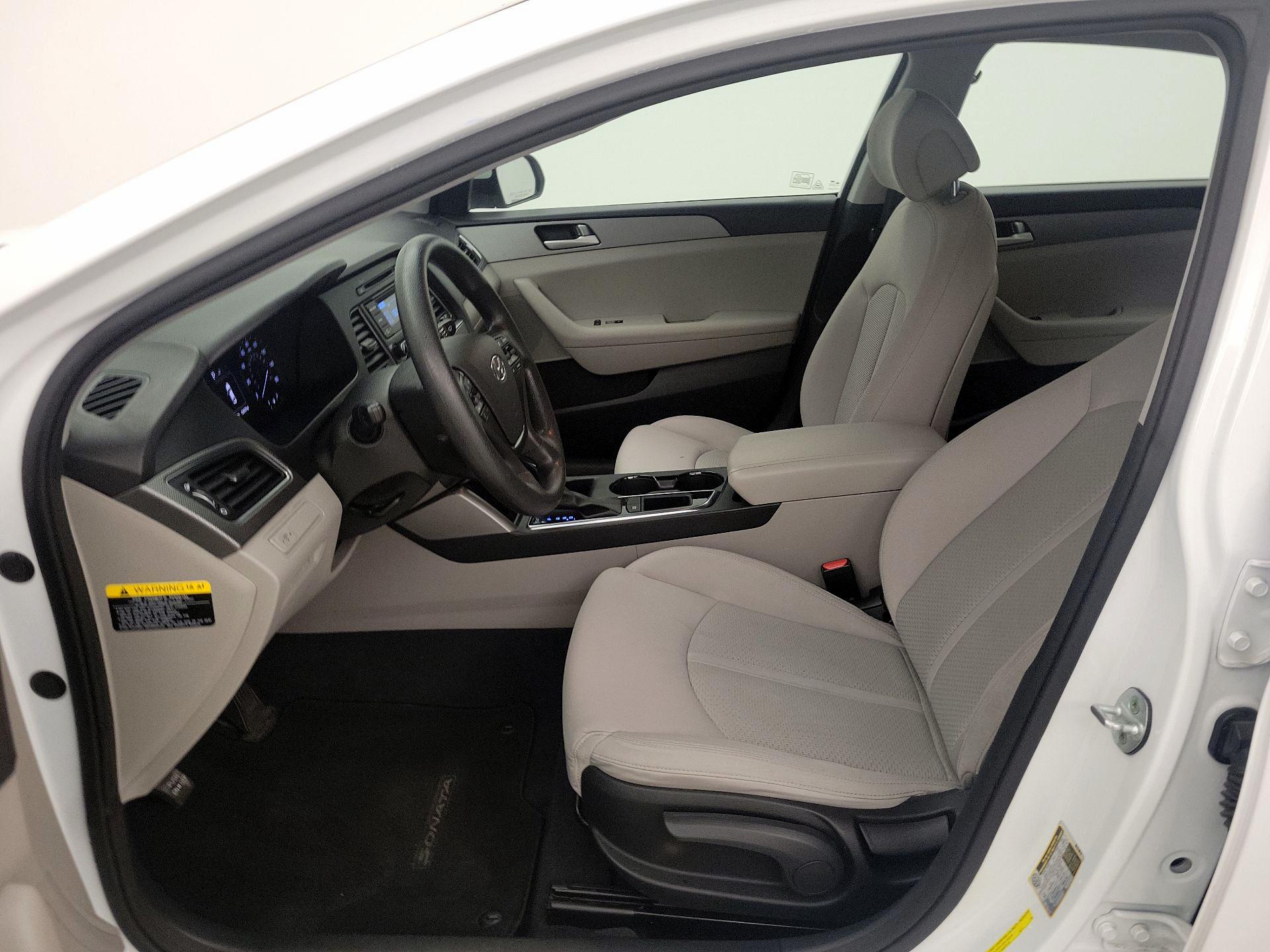 Thumbnail: 2015 Hyundai Sonata - 11