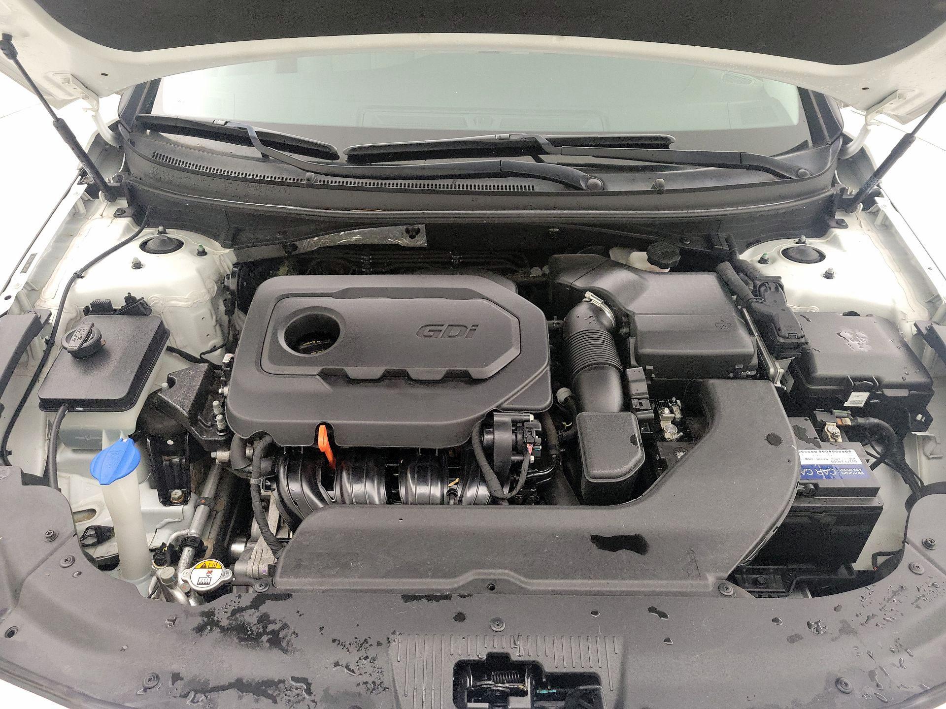 Thumbnail: 2015 Hyundai Sonata - 20