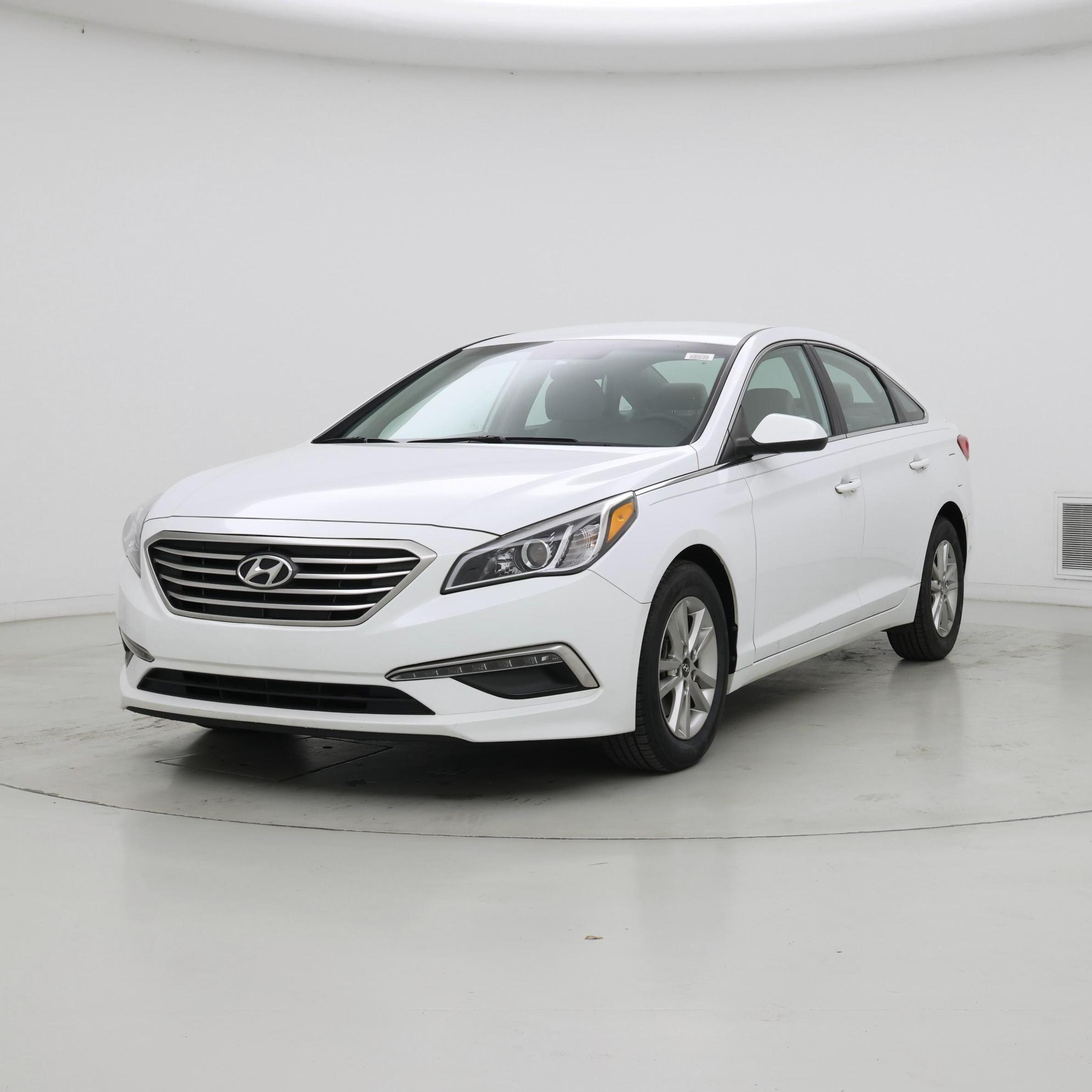 Thumbnail: 2015 Hyundai Sonata - 4