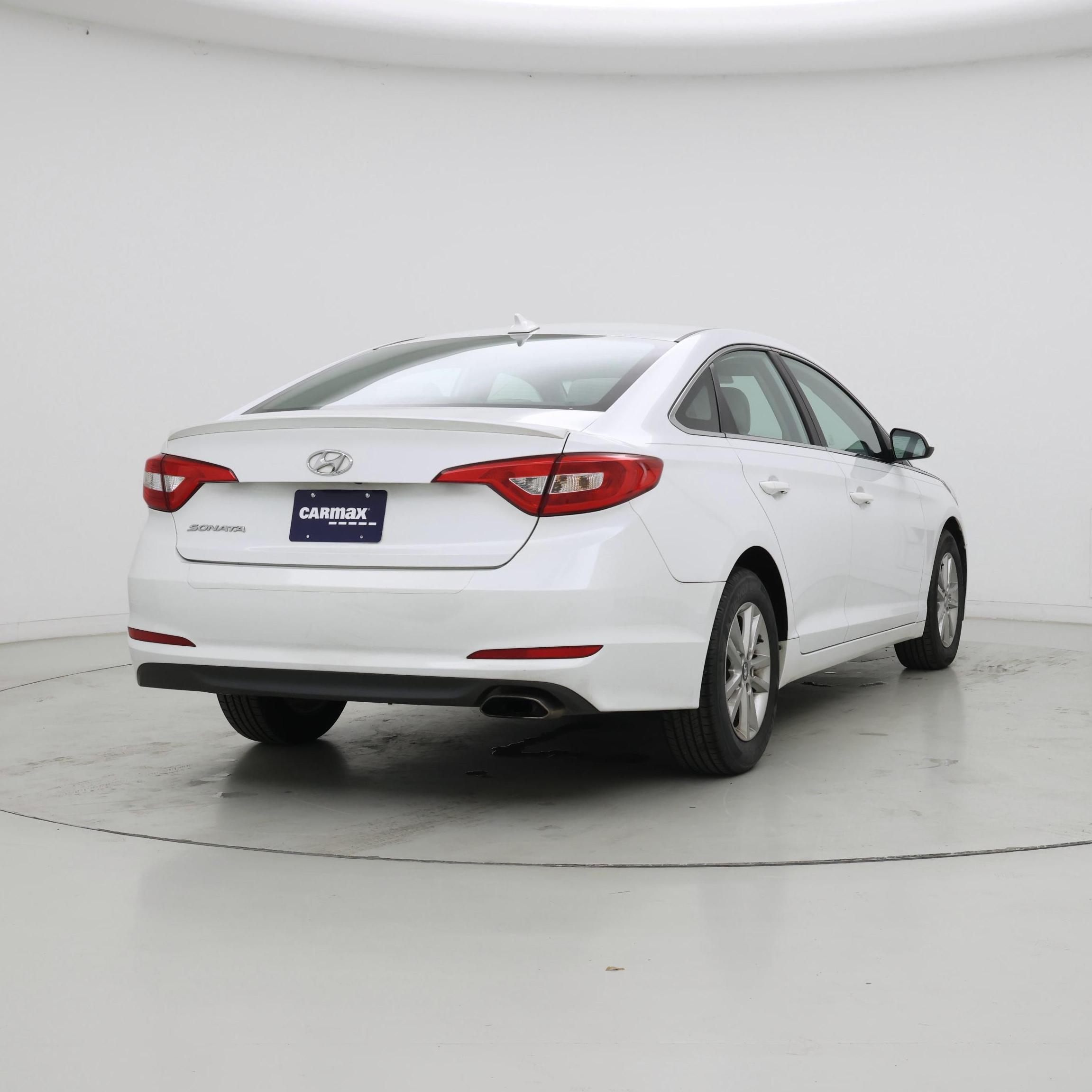 Thumbnail: 2015 Hyundai Sonata - 8