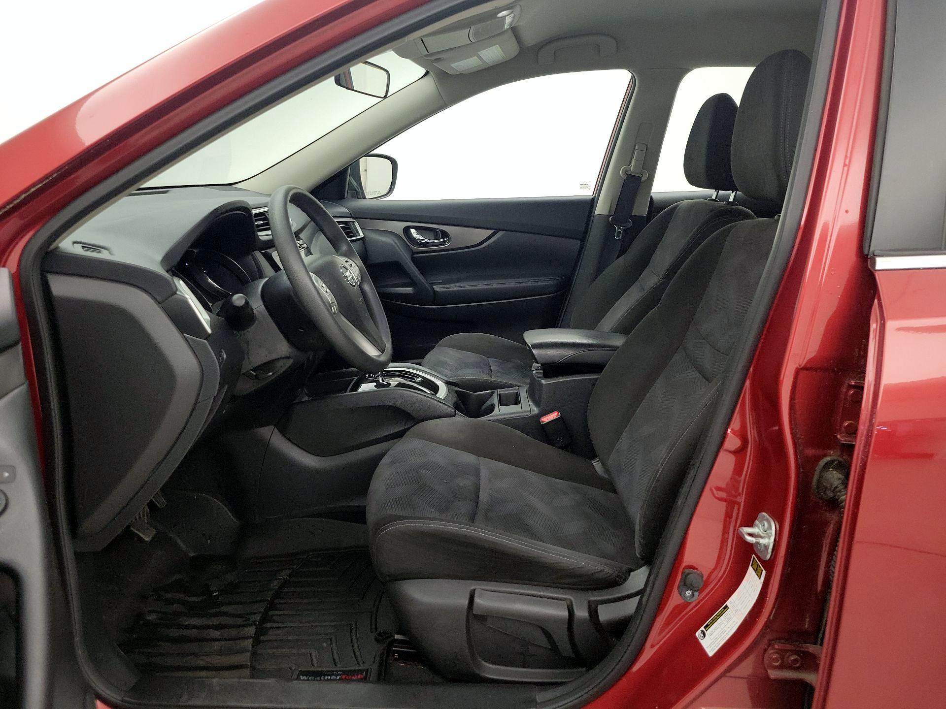 Thumbnail: 2015 Nissan Rogue - 11