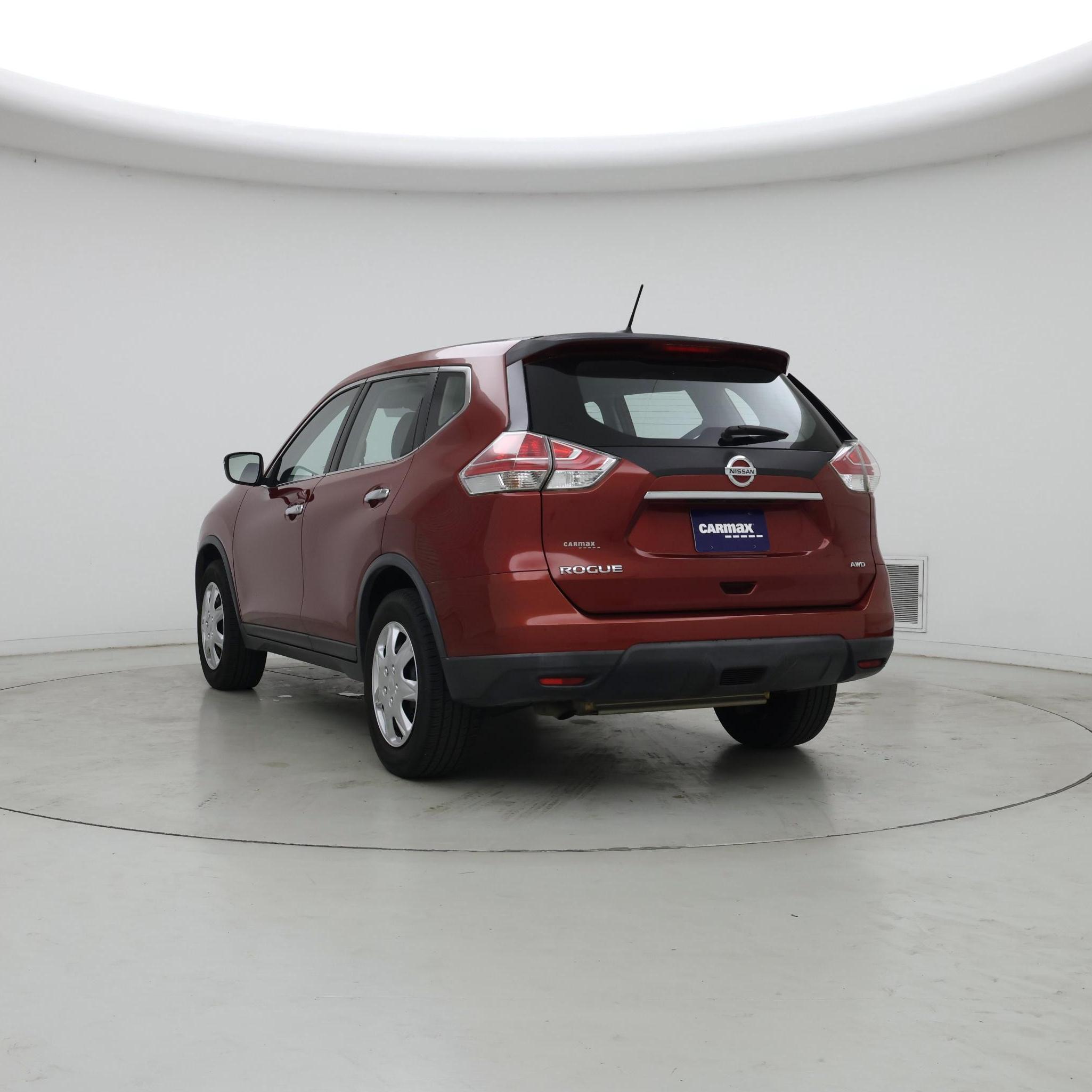 Thumbnail: 2015 Nissan Rogue - 2