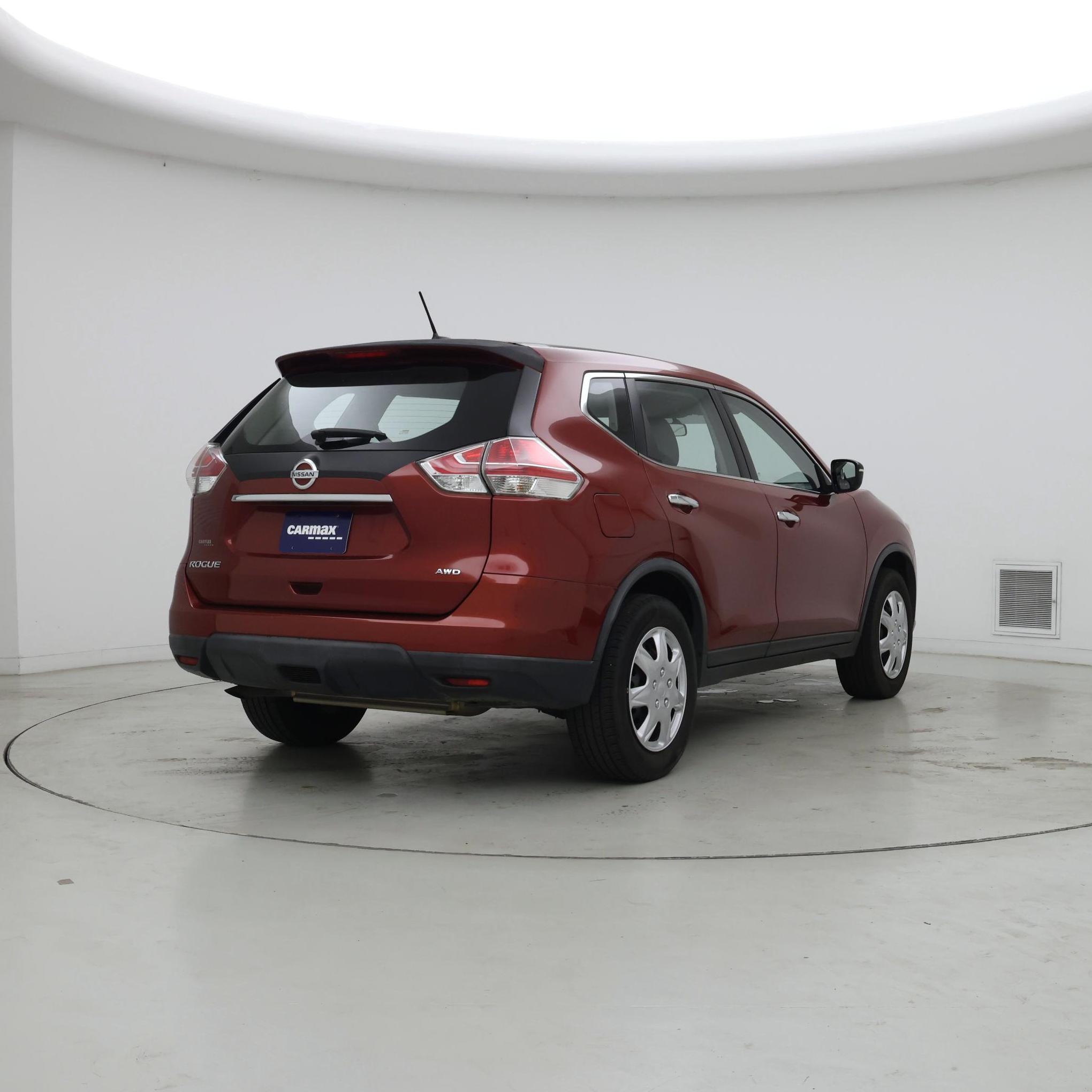 Thumbnail: 2015 Nissan Rogue - 8