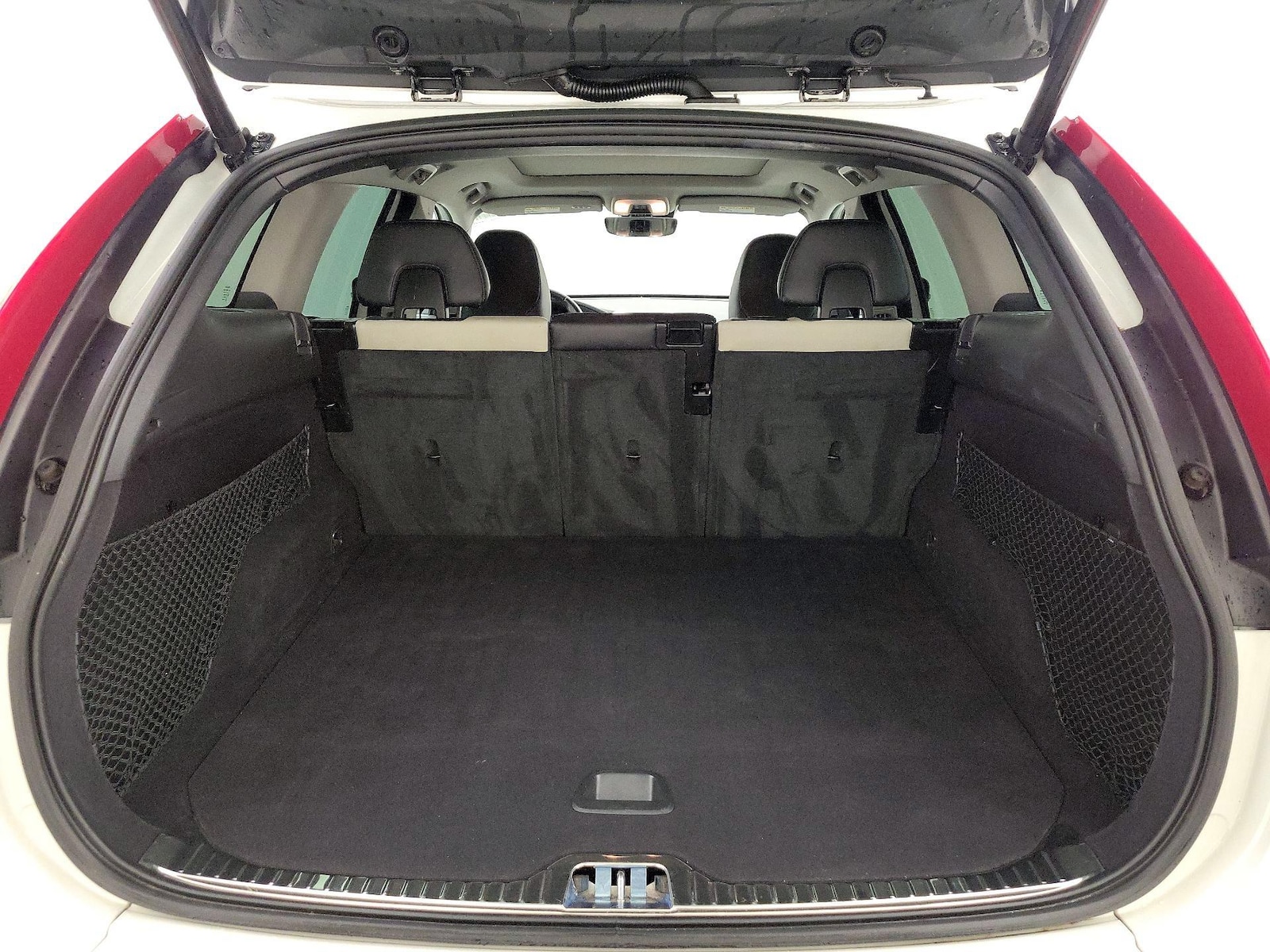 2017 Volvo XC60 T5 Dynamic - Photo 23
