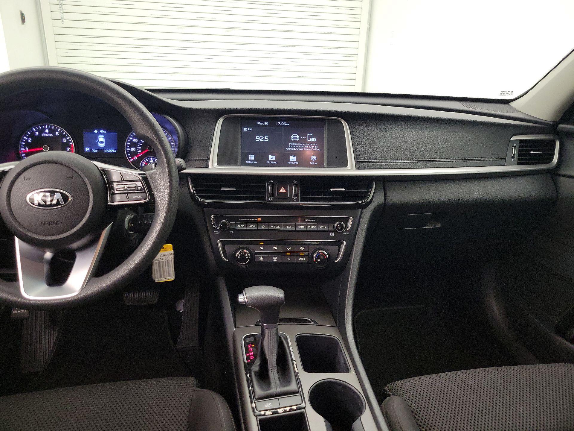 Thumbnail: 2020 Kia Optima - 9