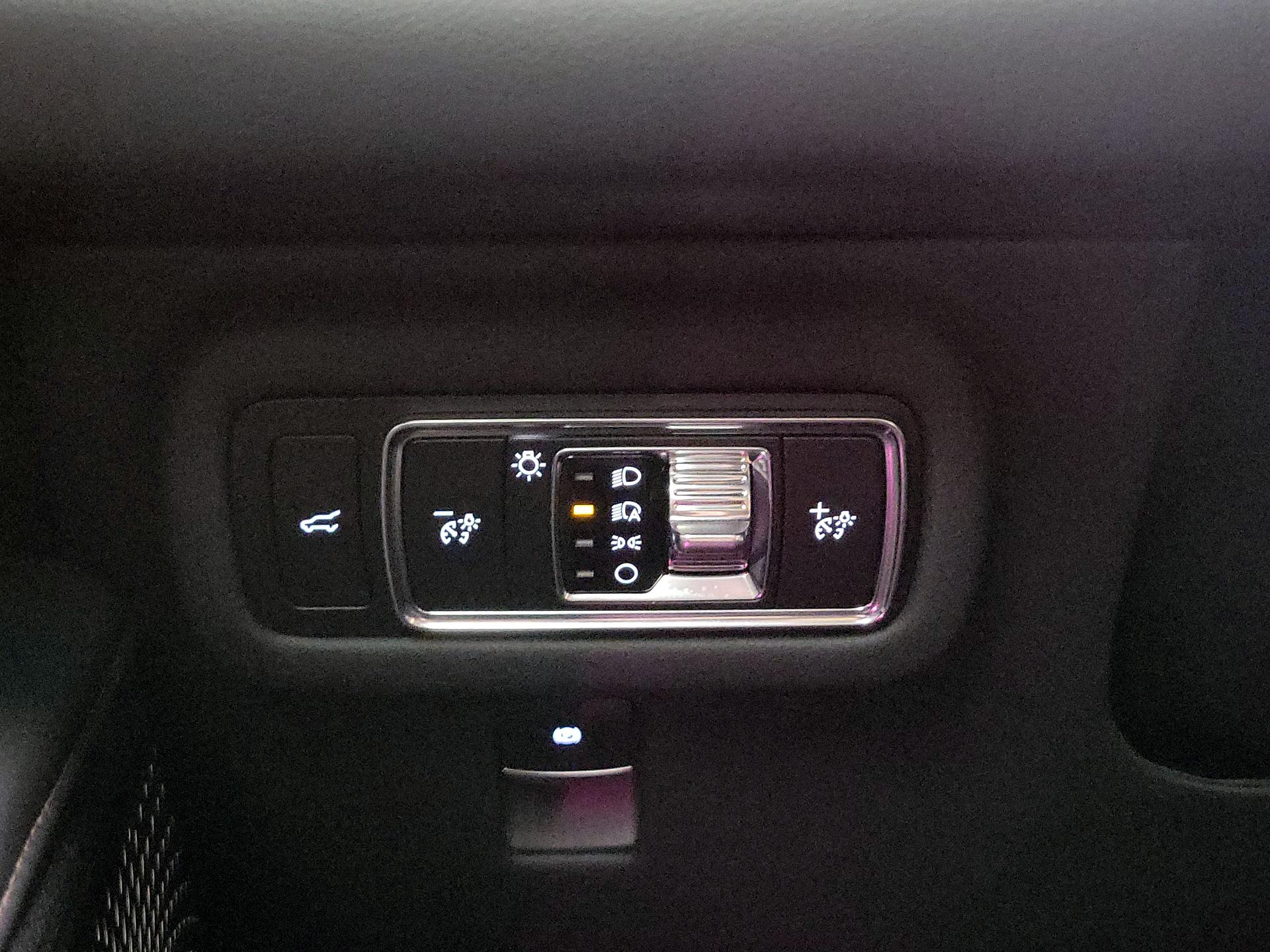 Thumbnail: 2025 Lincoln Nautilus - 13