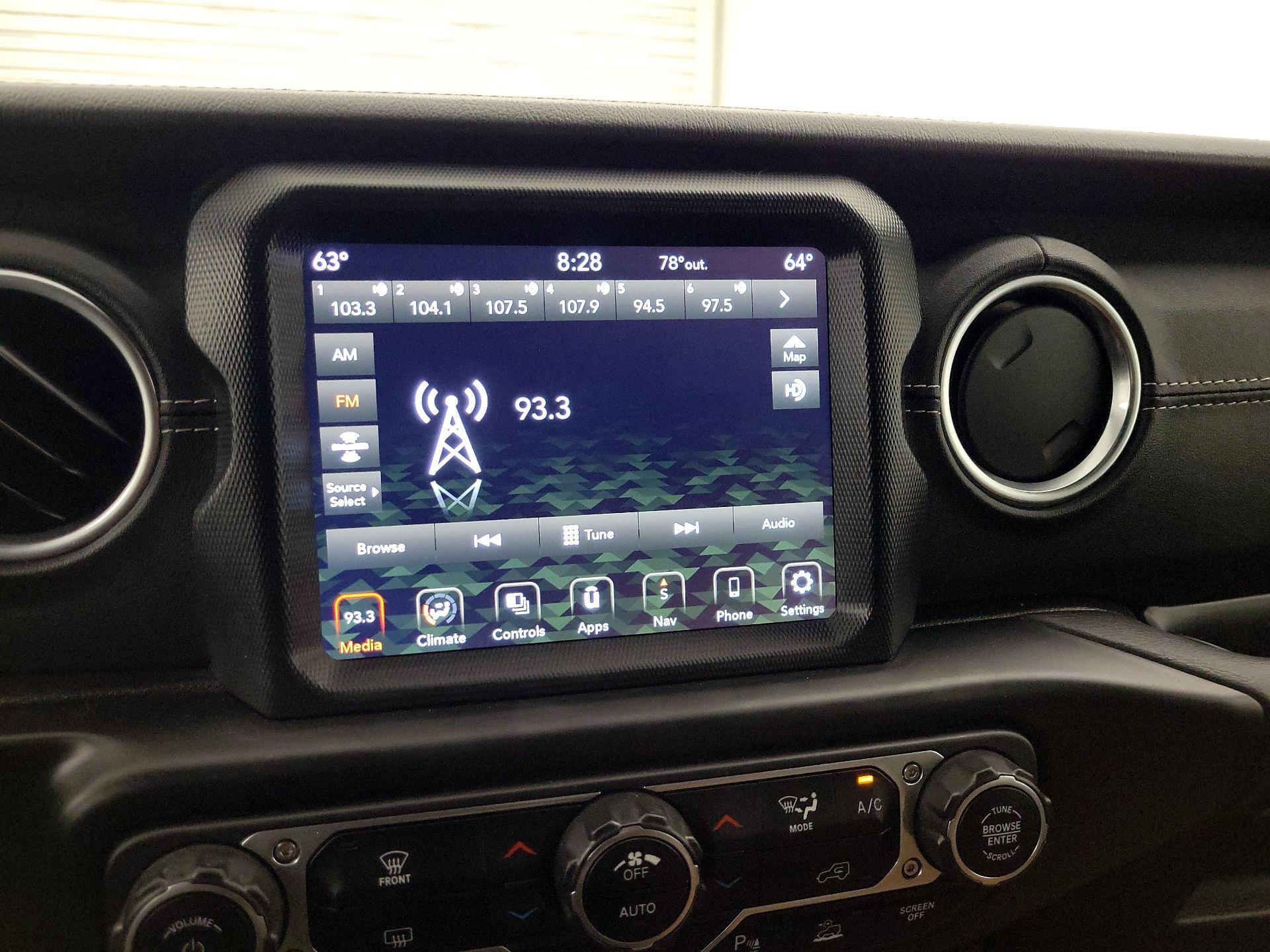 Thumbnail: 2021 Jeep Wrangler - 16