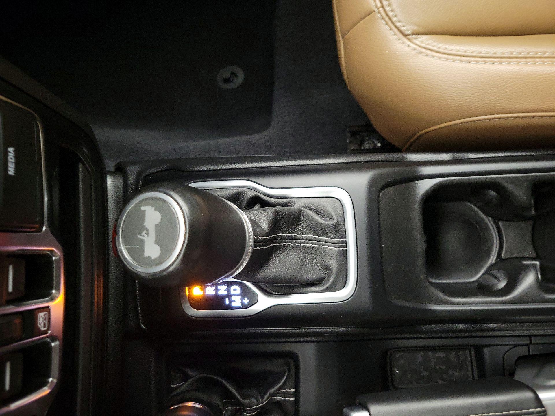 Thumbnail: 2021 Jeep Wrangler - 18