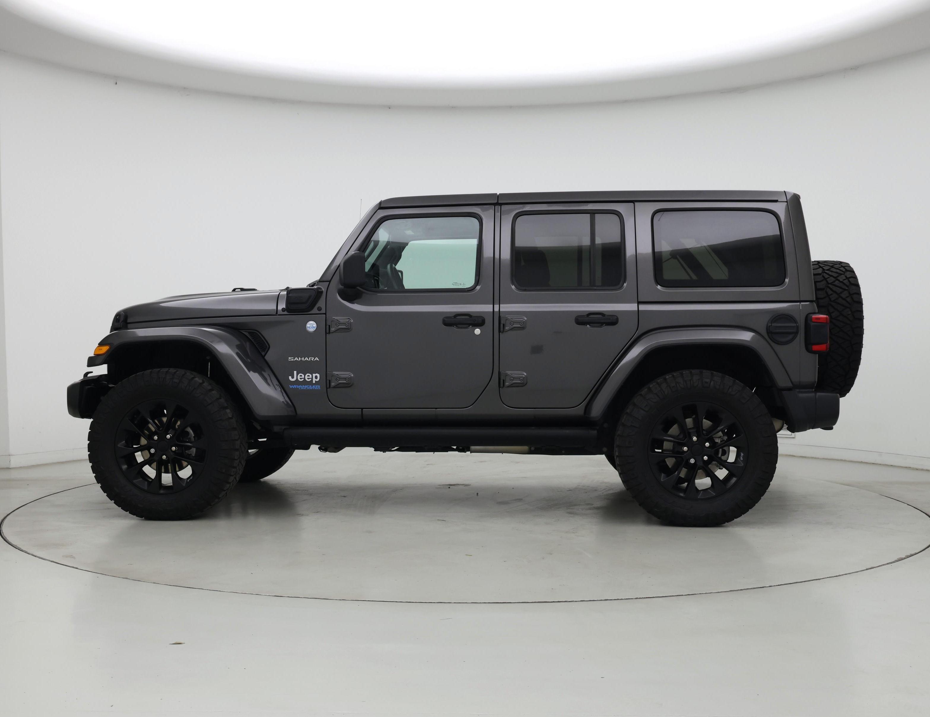 Thumbnail: 2021 Jeep Wrangler - 3