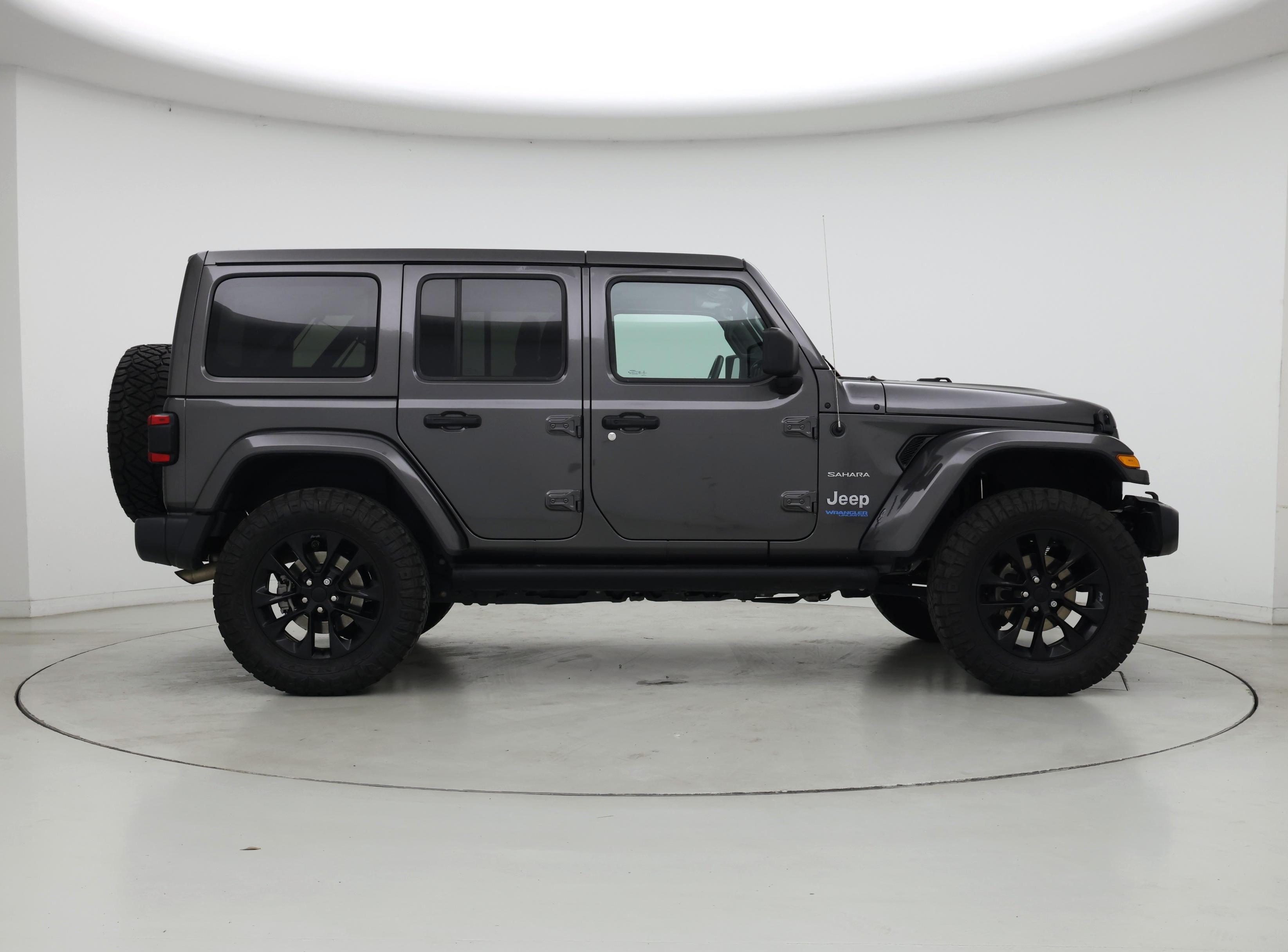 Thumbnail: 2021 Jeep Wrangler - 7