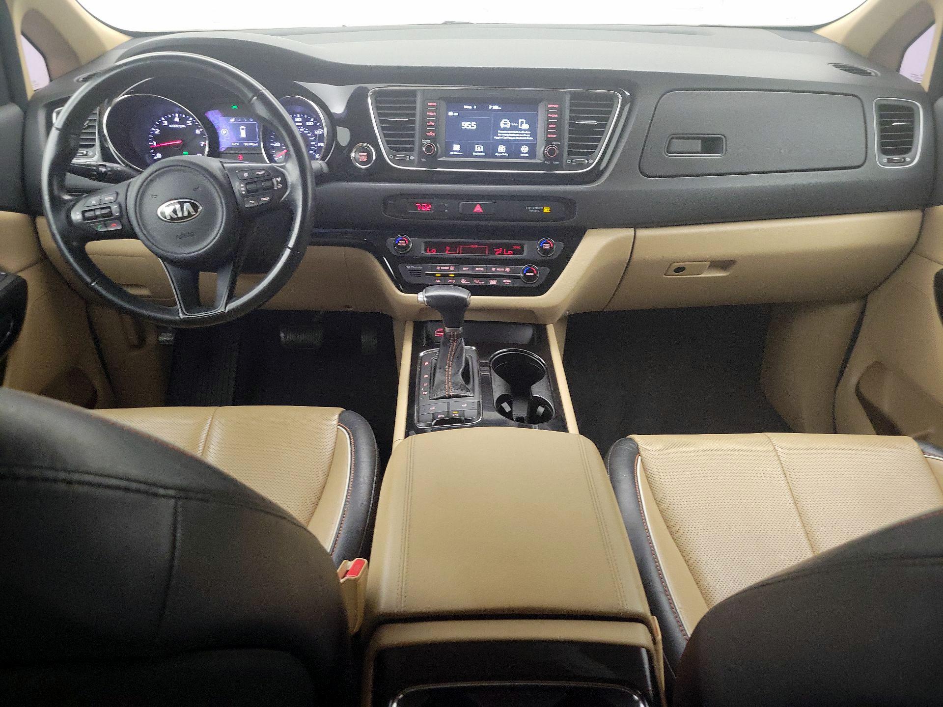 Thumbnail: 2017 Kia Sedona - 9