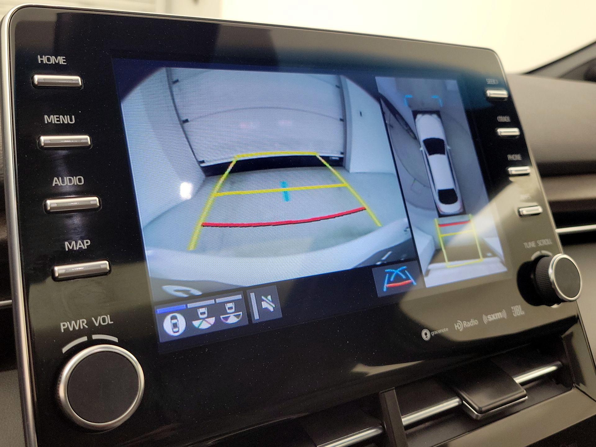 Thumbnail: 2022 Toyota Avalon - 15