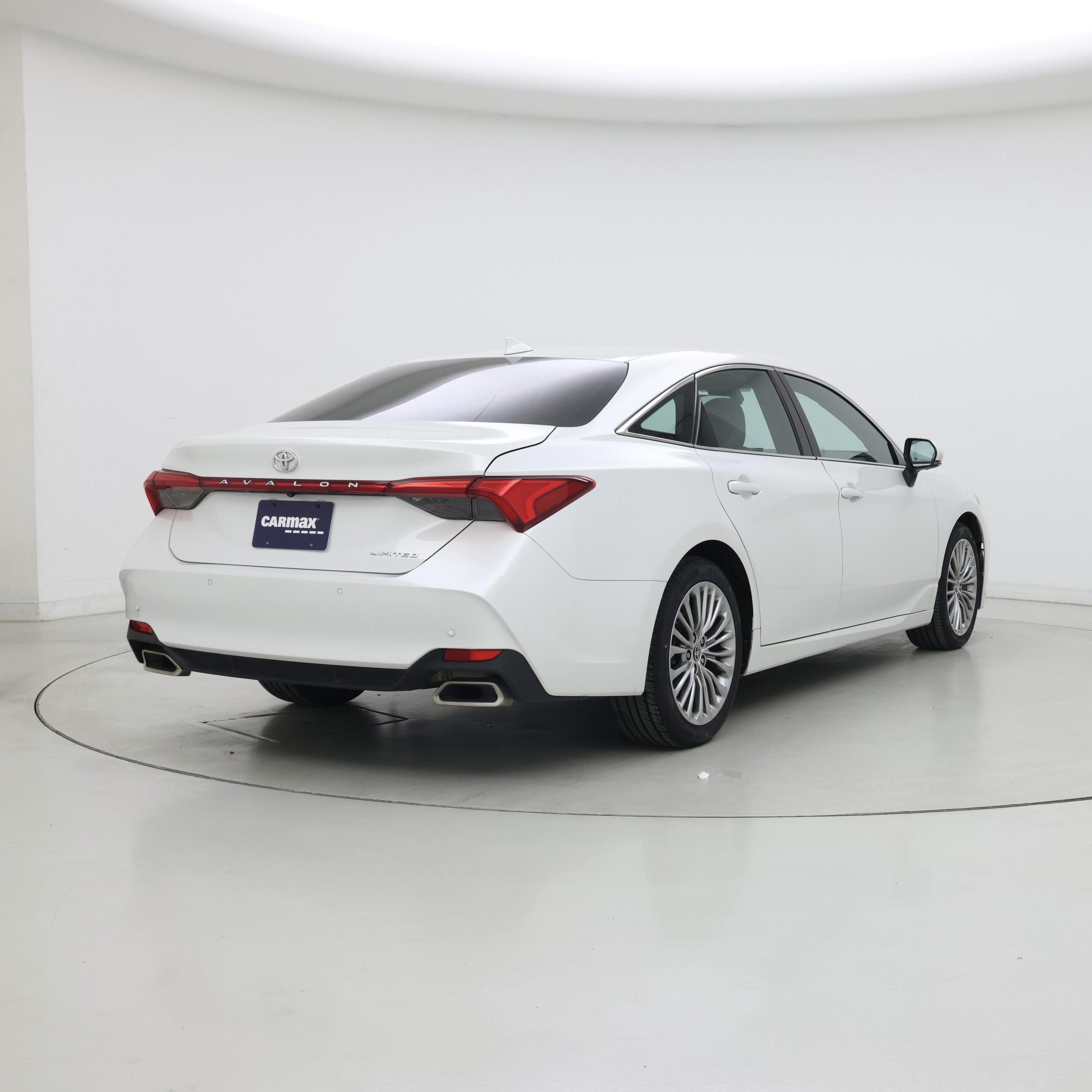 Thumbnail: 2022 Toyota Avalon - 8