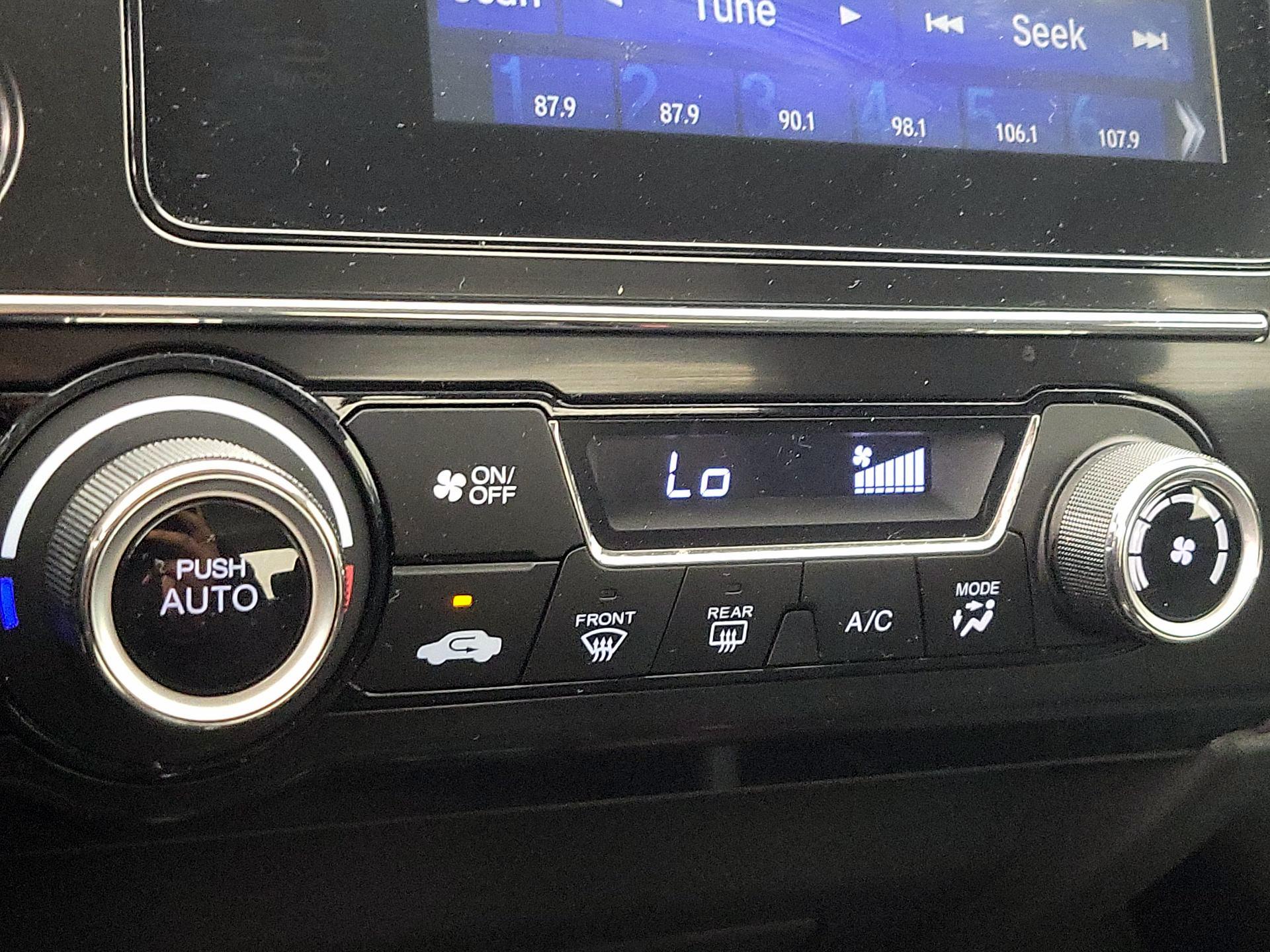 Thumbnail: 2015 Honda Civic - 16