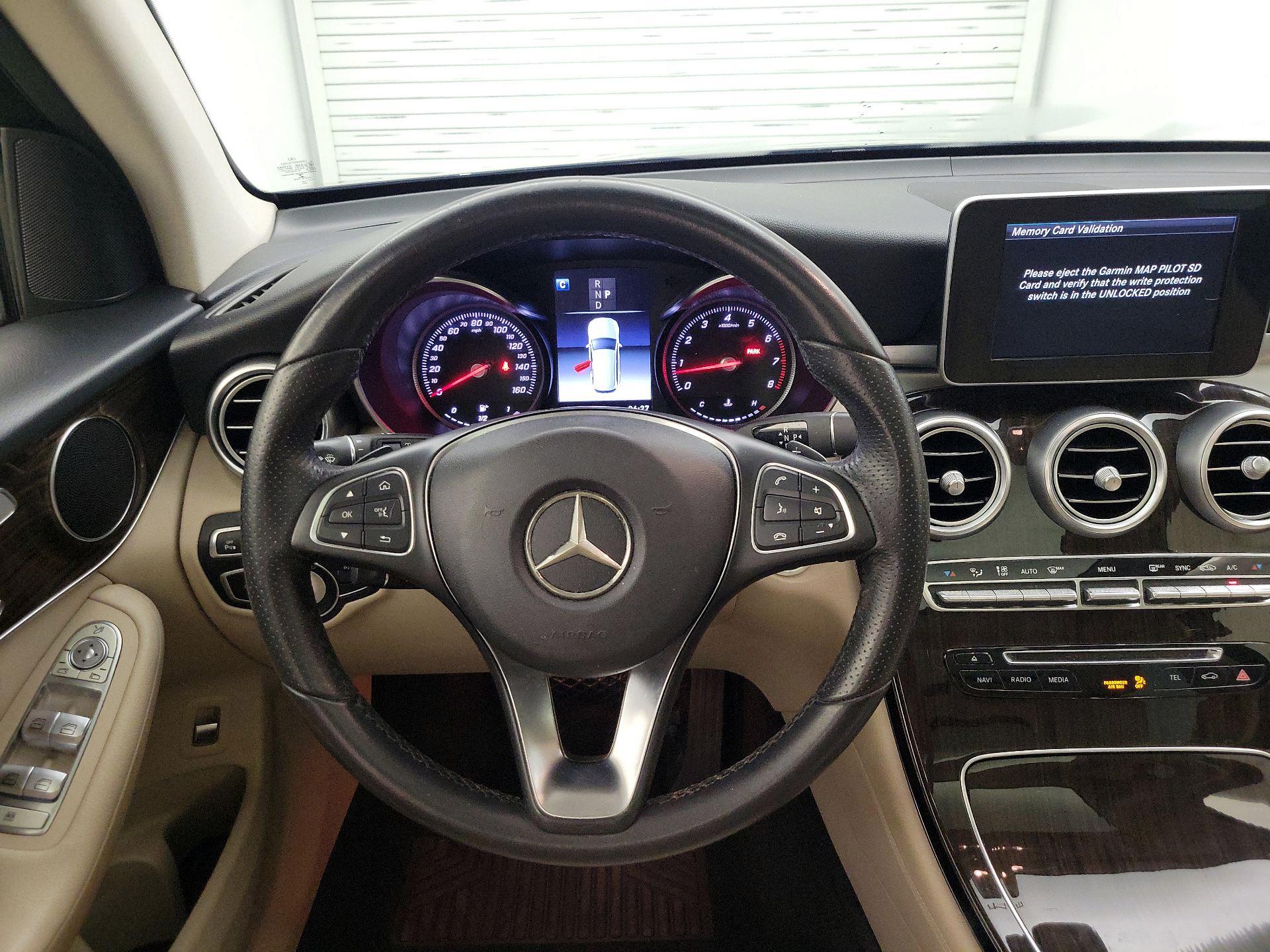 Thumbnail: 2018 Mercedes-Benz GLC - 10
