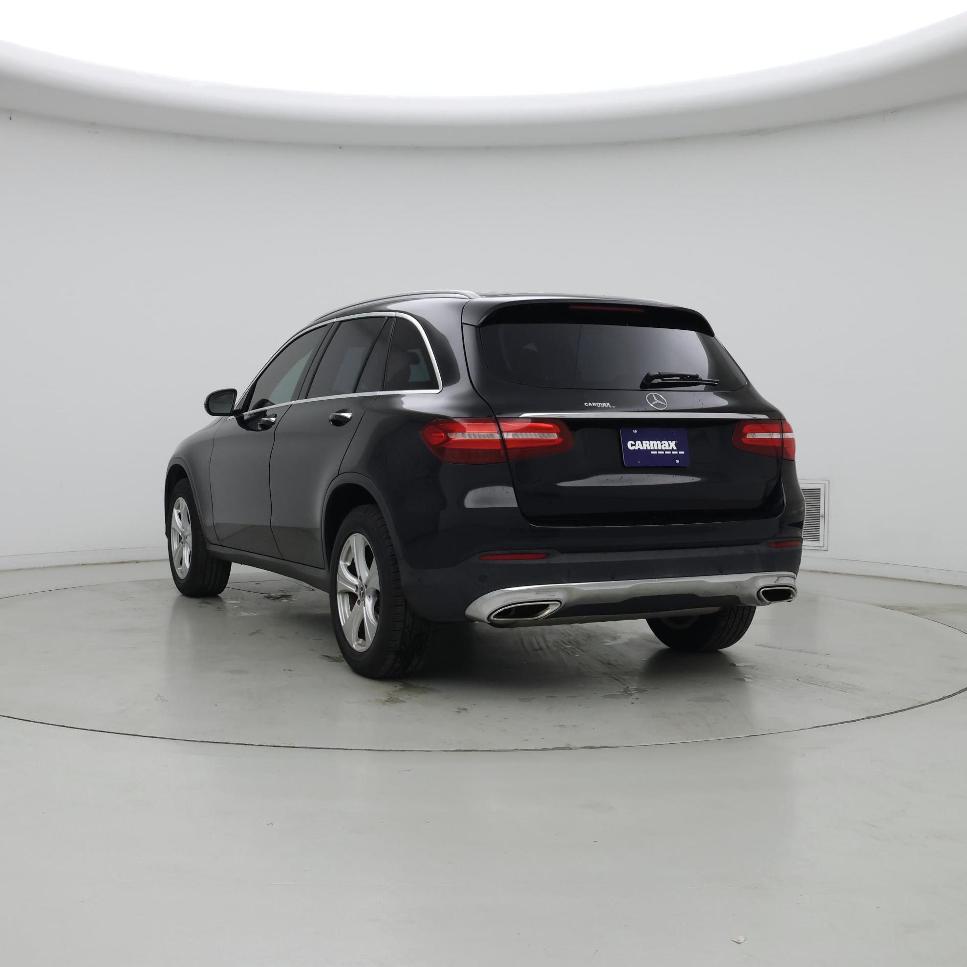 Thumbnail: 2018 Mercedes-Benz GLC - 2
