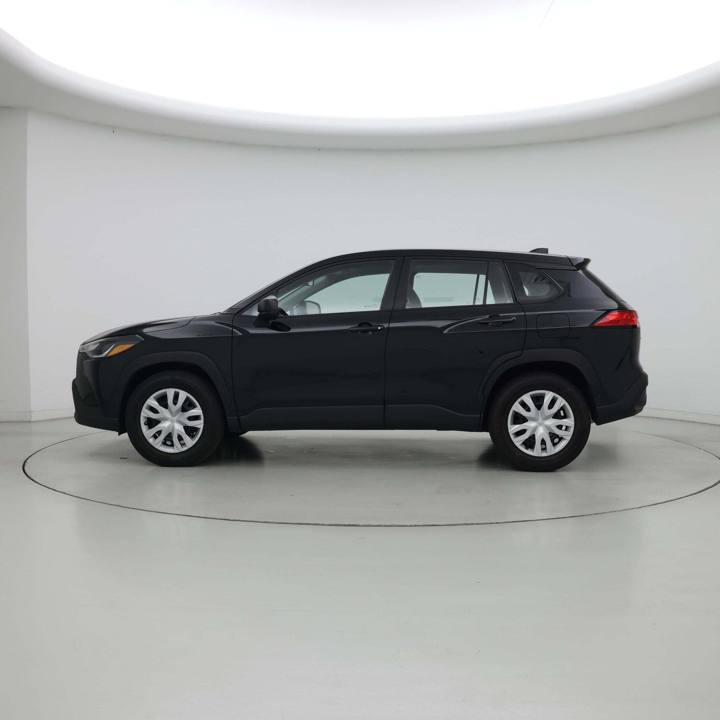 Thumbnail: 2023 Toyota Corolla Cross - 3