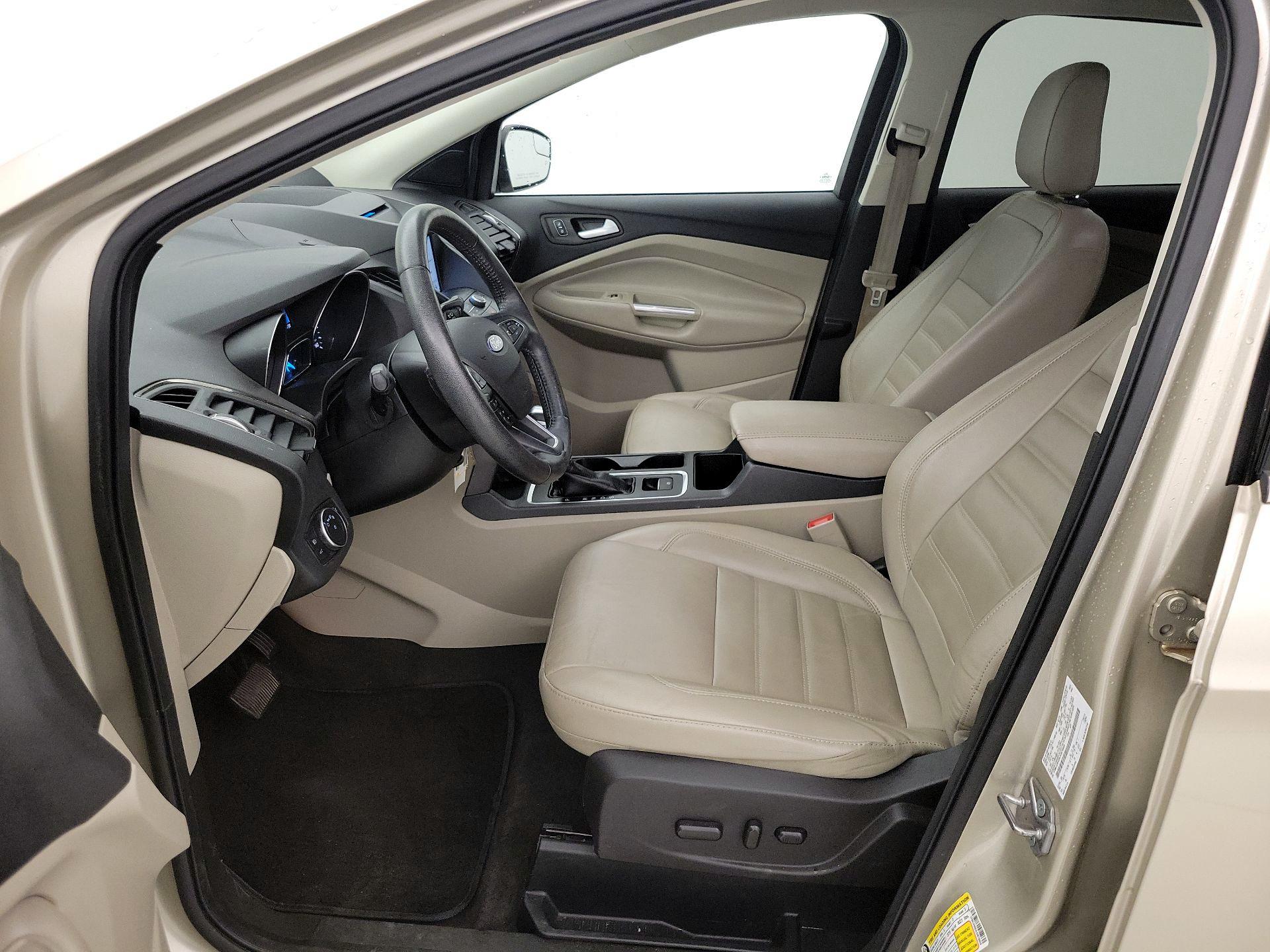 Thumbnail: 2018 Ford Escape - 11