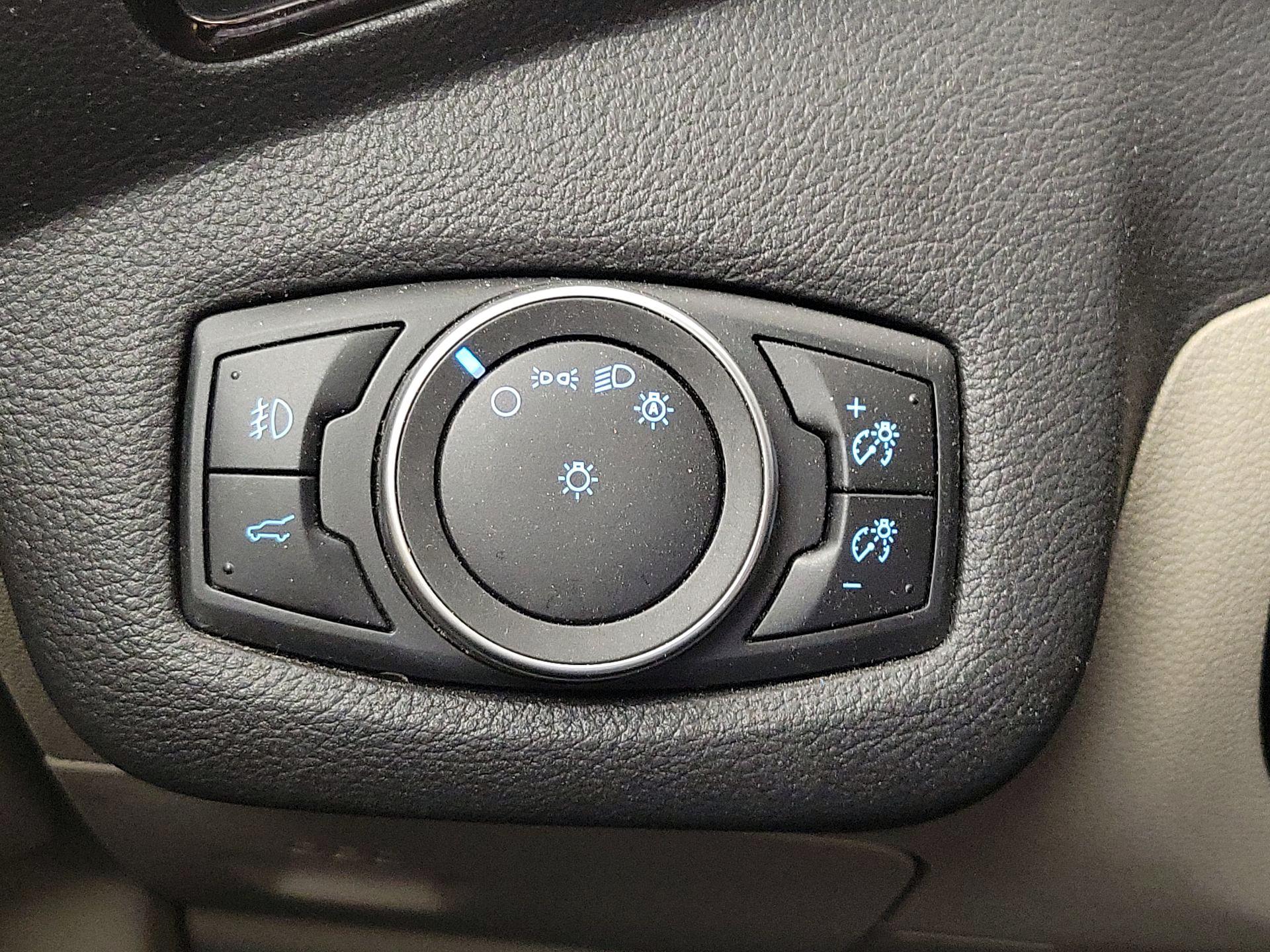 Thumbnail: 2018 Ford Escape - 13