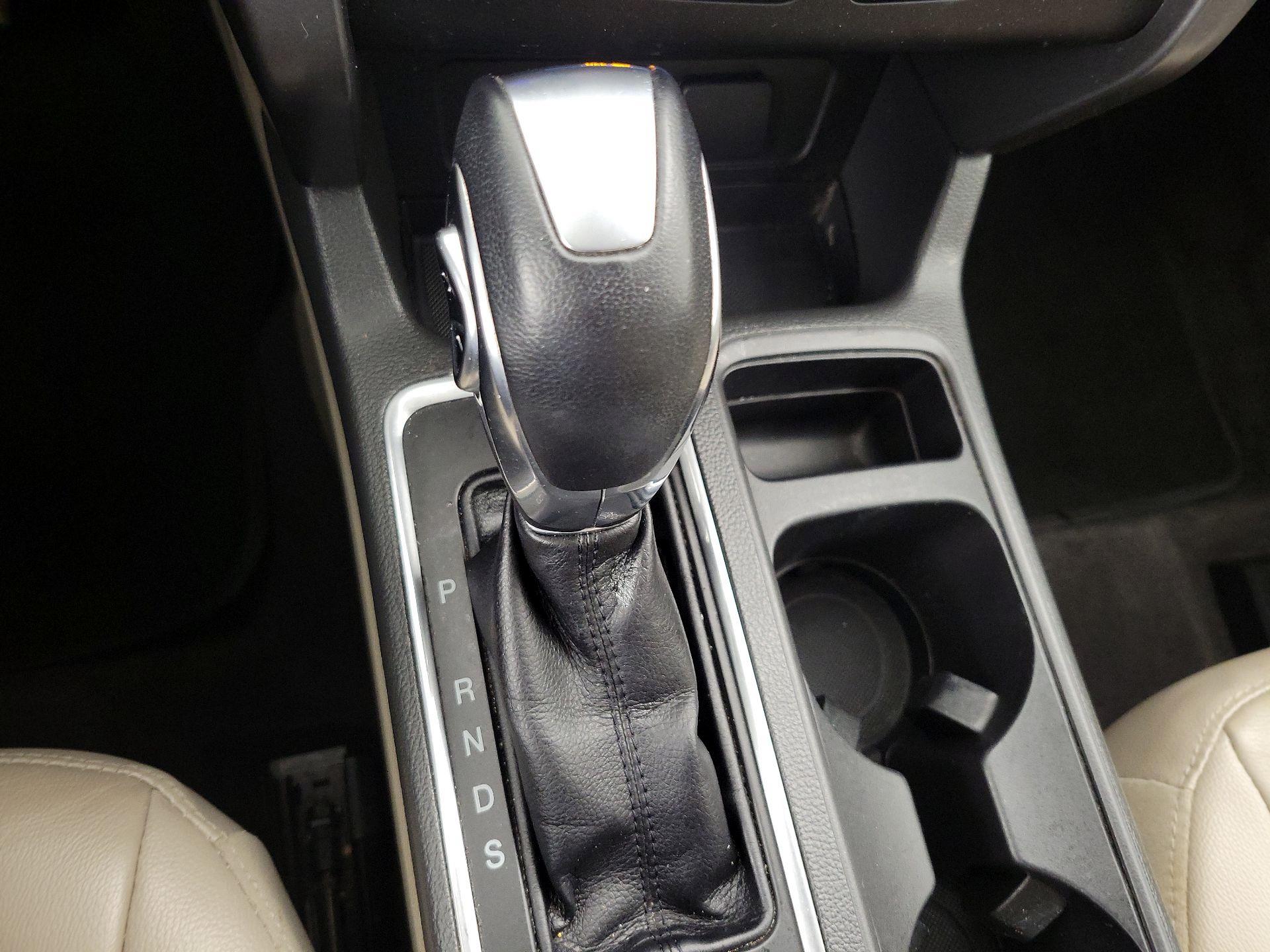 Thumbnail: 2018 Ford Escape - 17