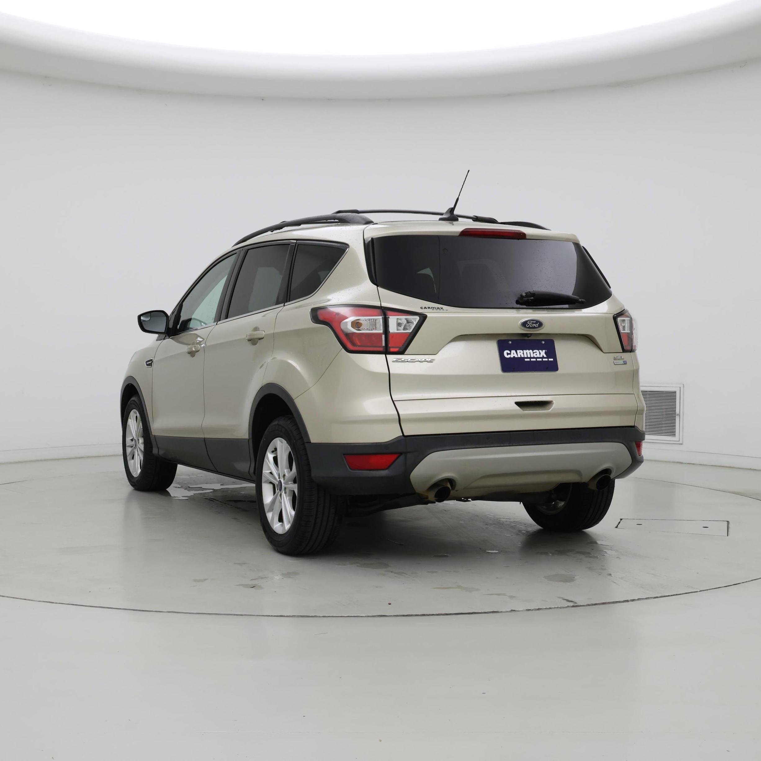 Thumbnail: 2018 Ford Escape - 2