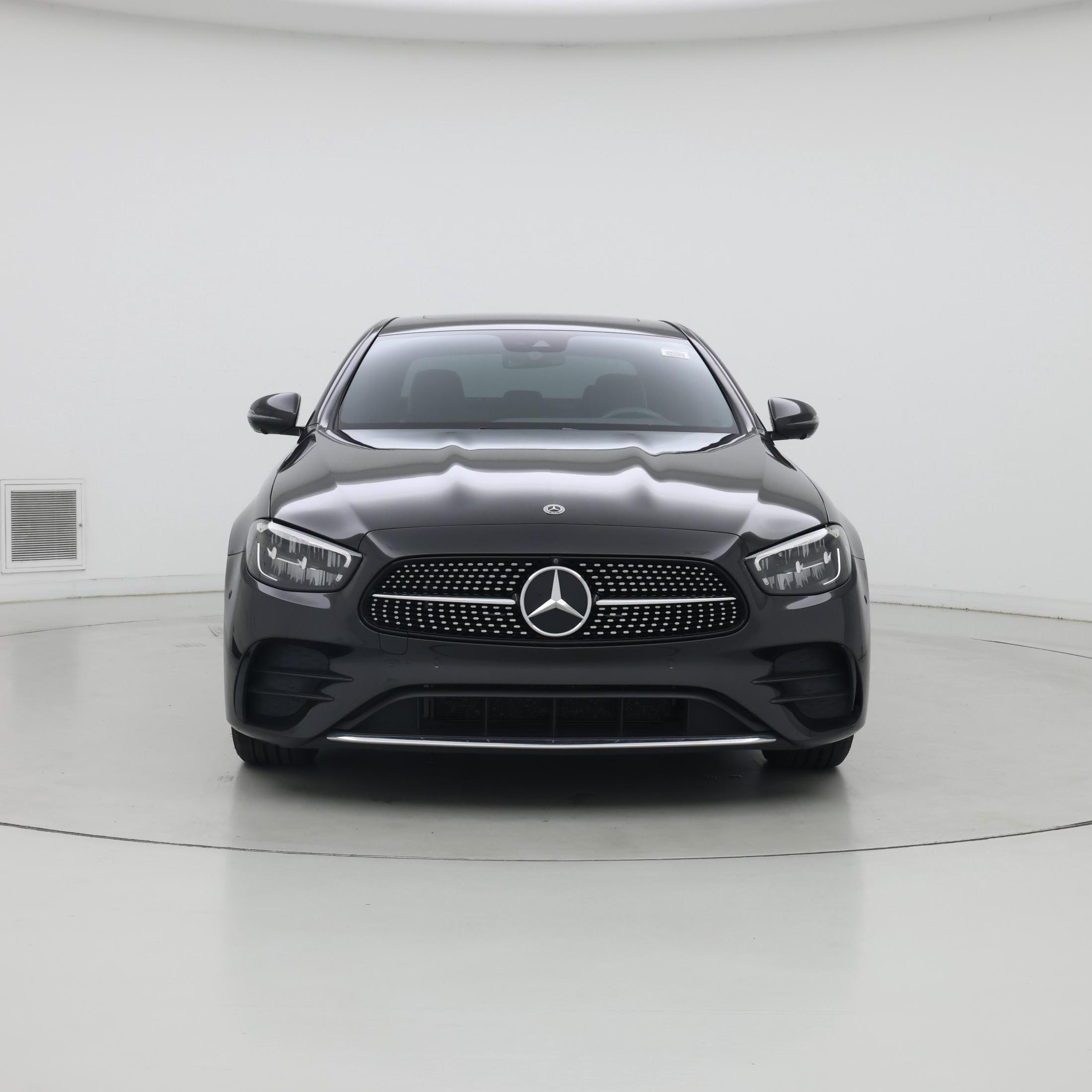 Thumbnail: 2022 Mercedes-Benz E-Class - 5