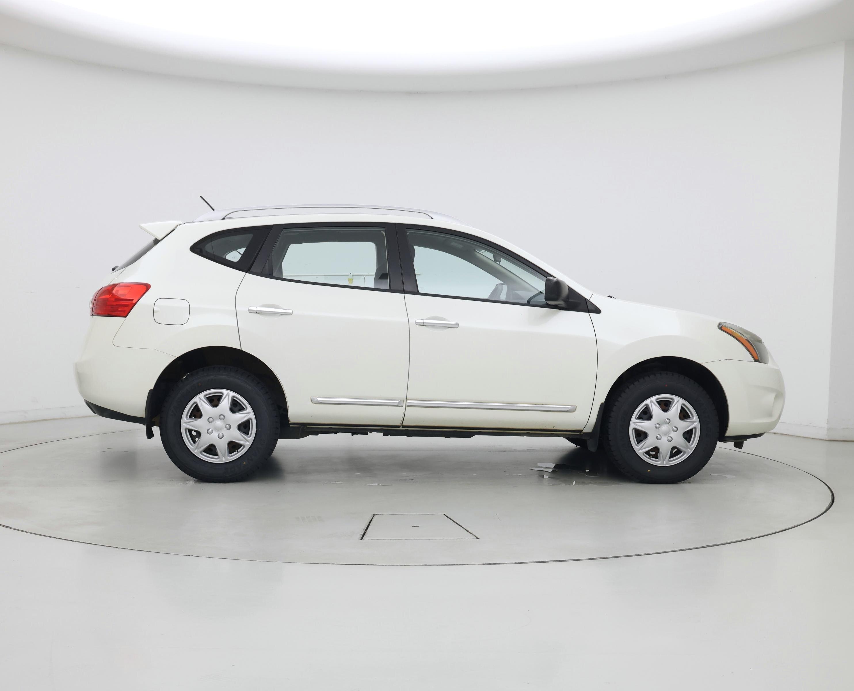 Thumbnail: 2015 Nissan Rogue - 7