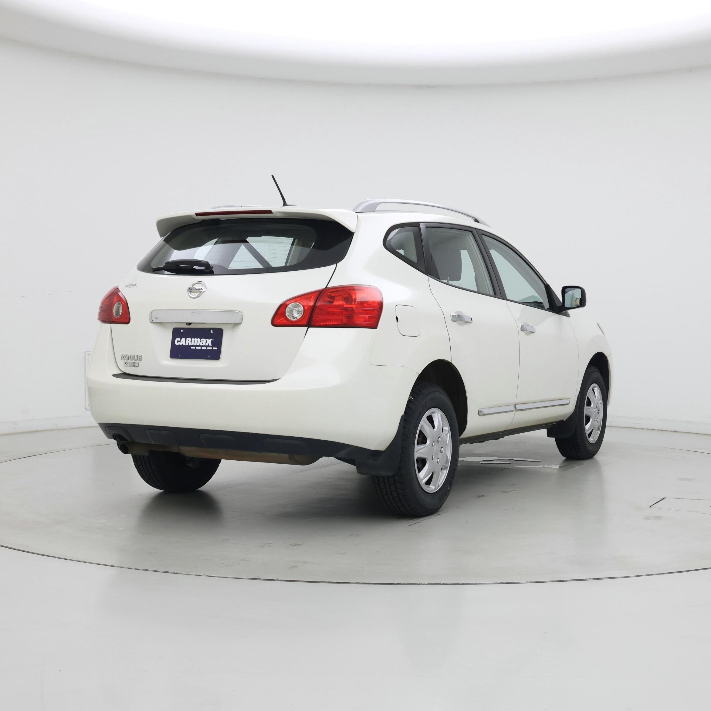 Thumbnail: 2015 Nissan Rogue - 8